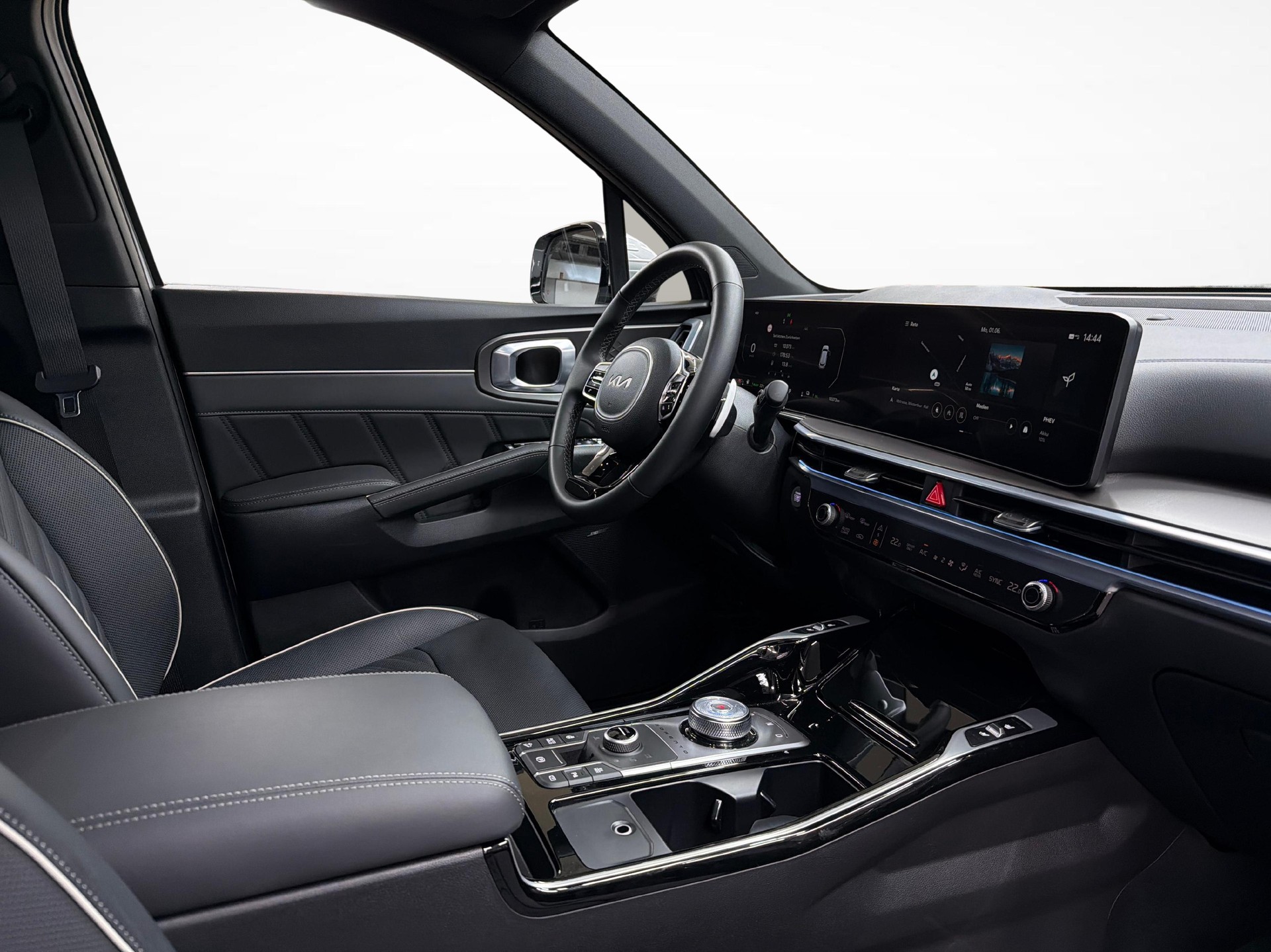 KIA Sorento 1.6 T-GDi Plug-in Hybrid Style 7P-image-9