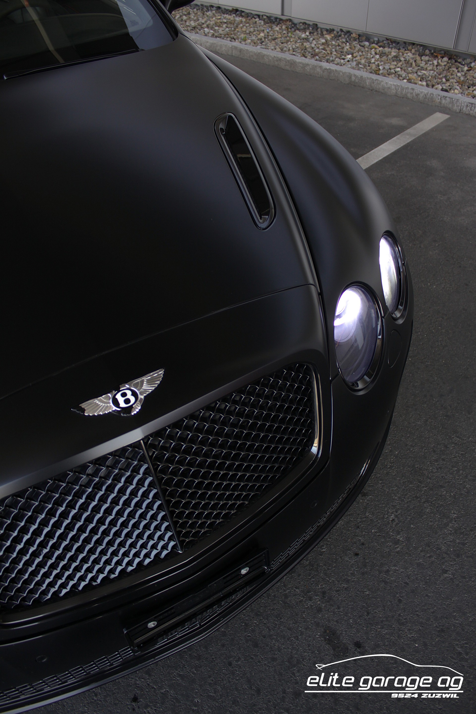 BENTLEY Continental Supersports Convertible 6.0-image-11