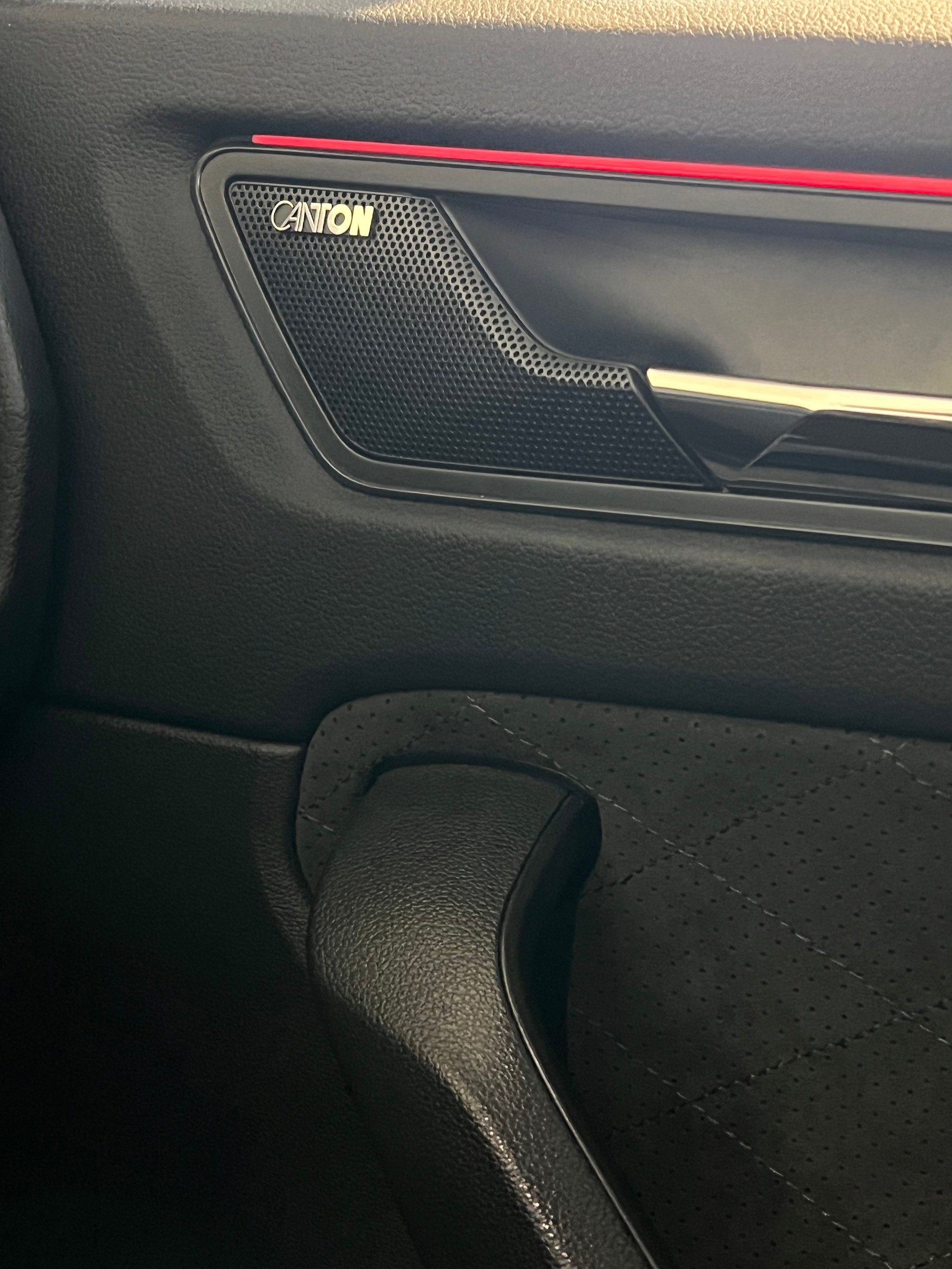 SKODA Kodiaq 2.0 Bi-TDI SCR RS 4x4 DSG-image-8