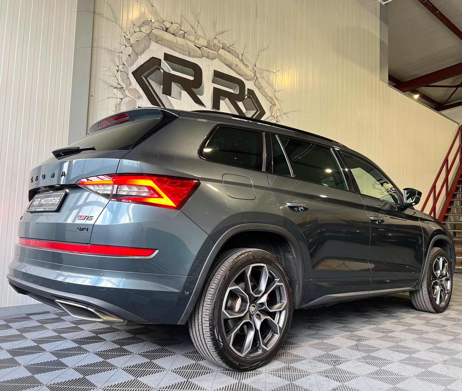 SKODA Kodiaq 2.0 Bi-TDI SCR RS 4x4 DSG-image-3