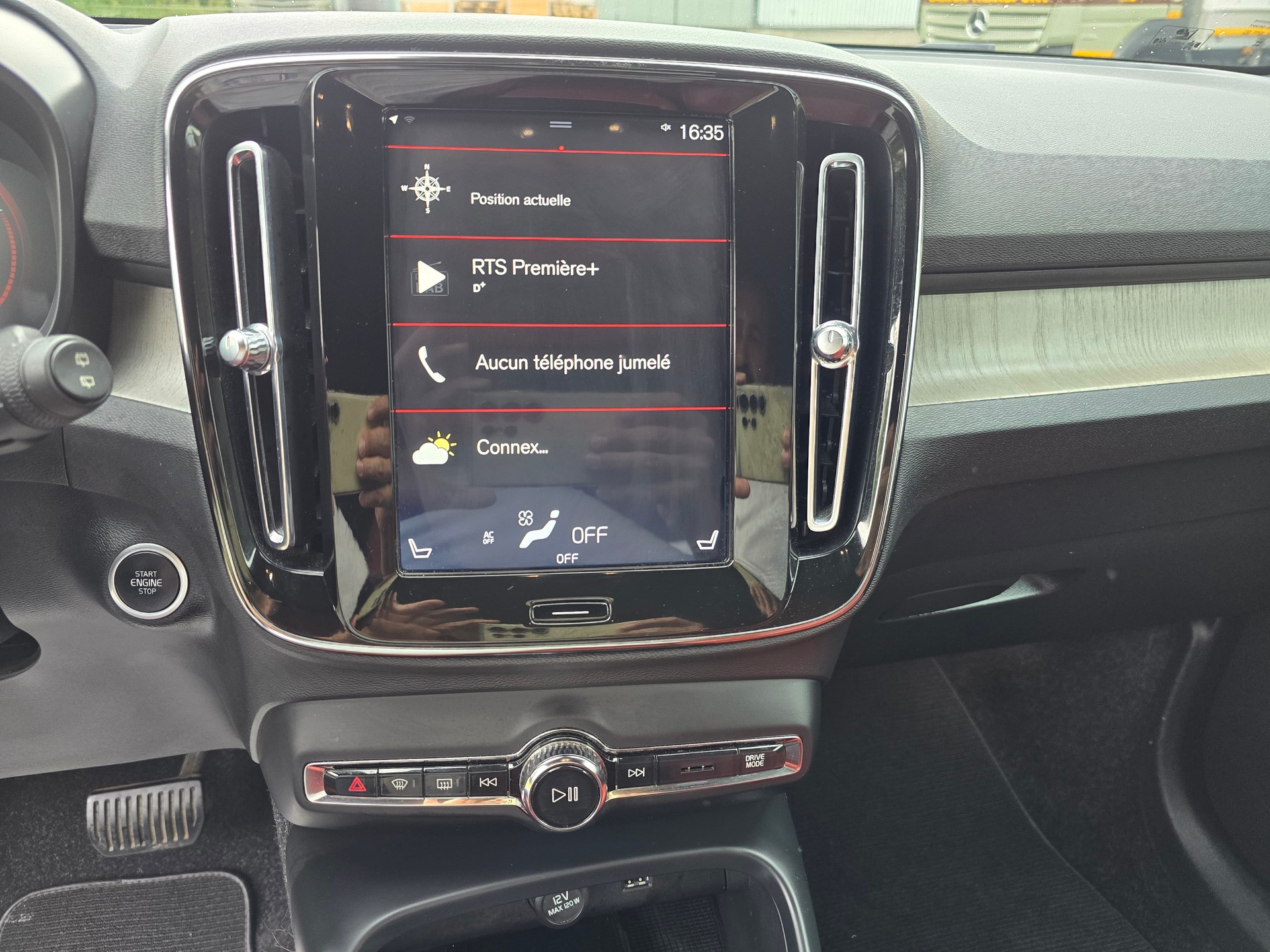 VOLVO XC40 D3 Inscription Geartronic-image-19