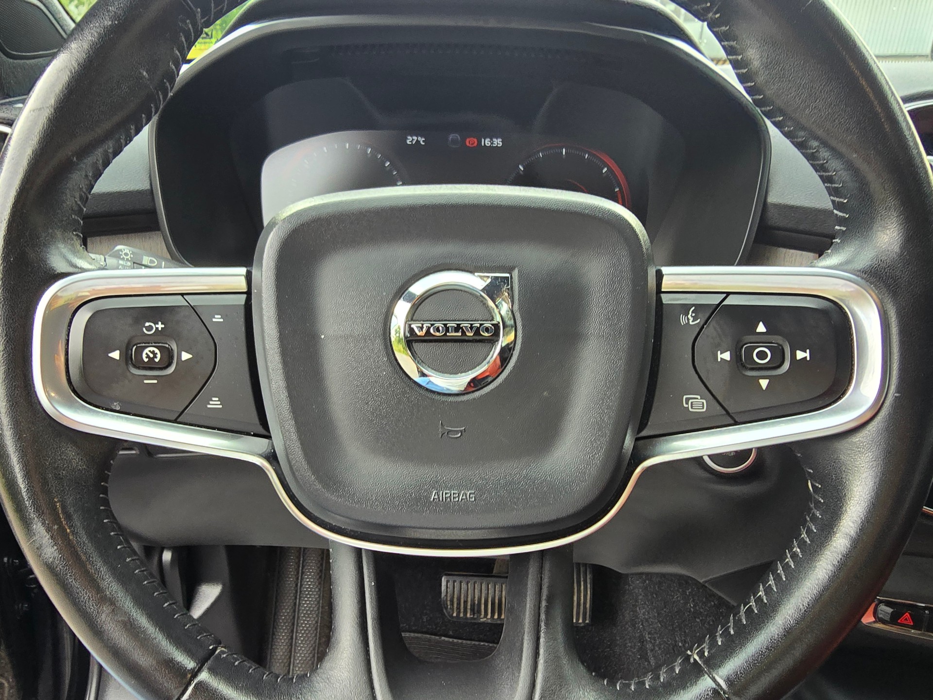 VOLVO XC40 D3 Inscription Geartronic-image-20