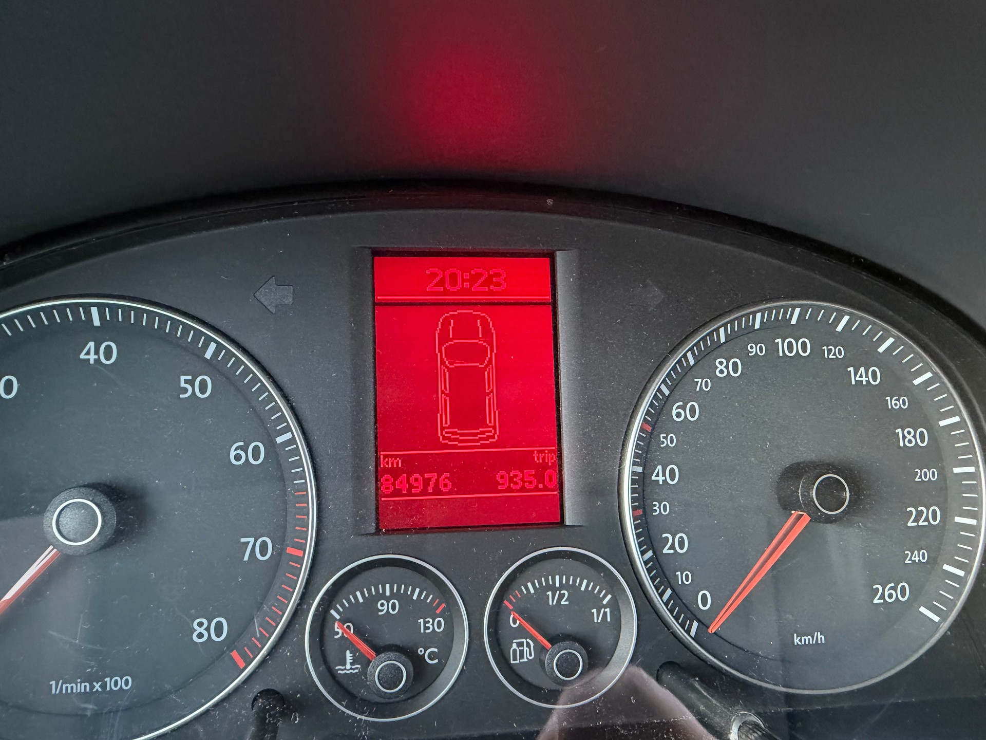 VW Caddy 2.0 EcoFuel-image-12