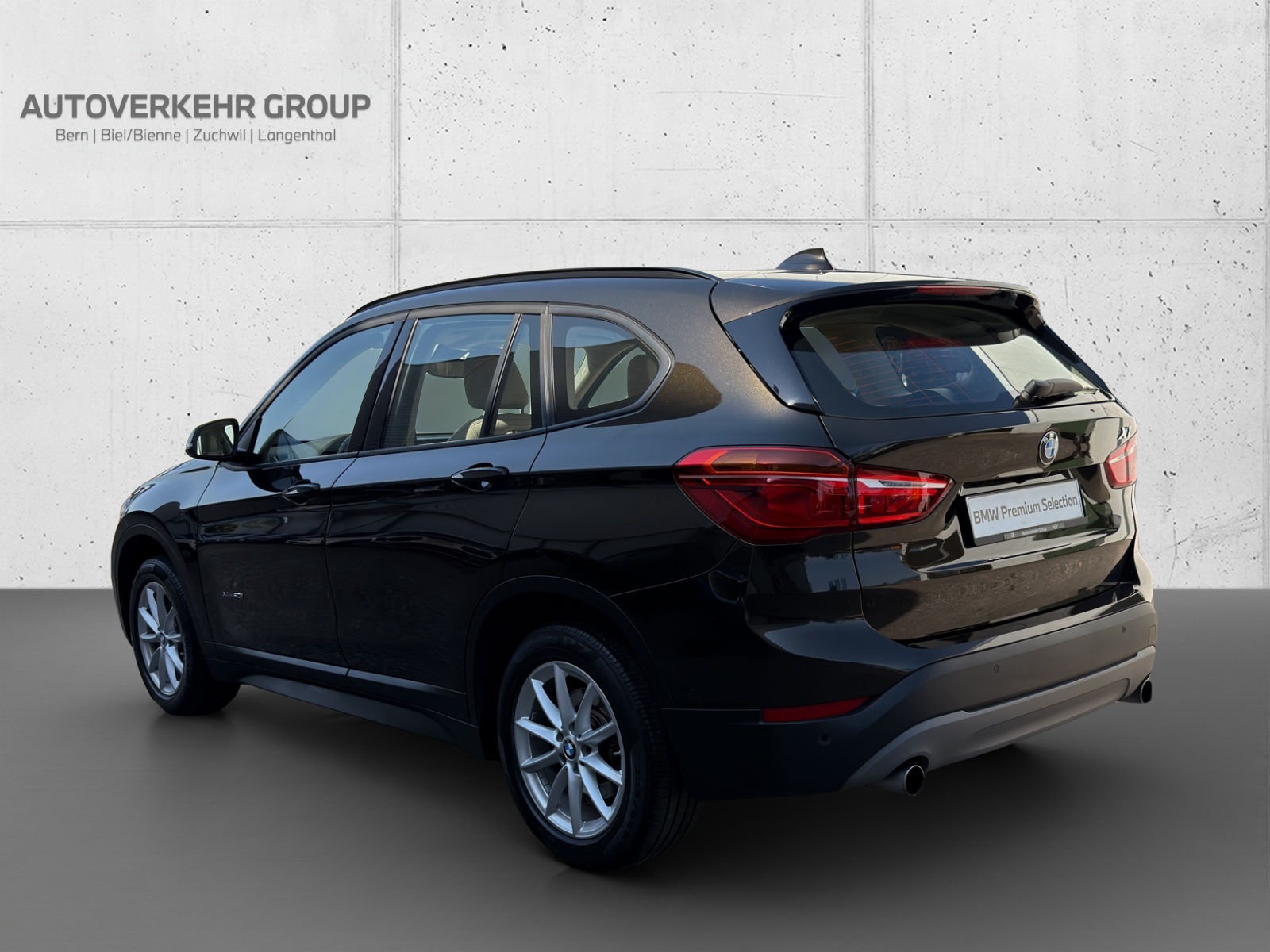 BMW X1 xDrive 20i-image-2