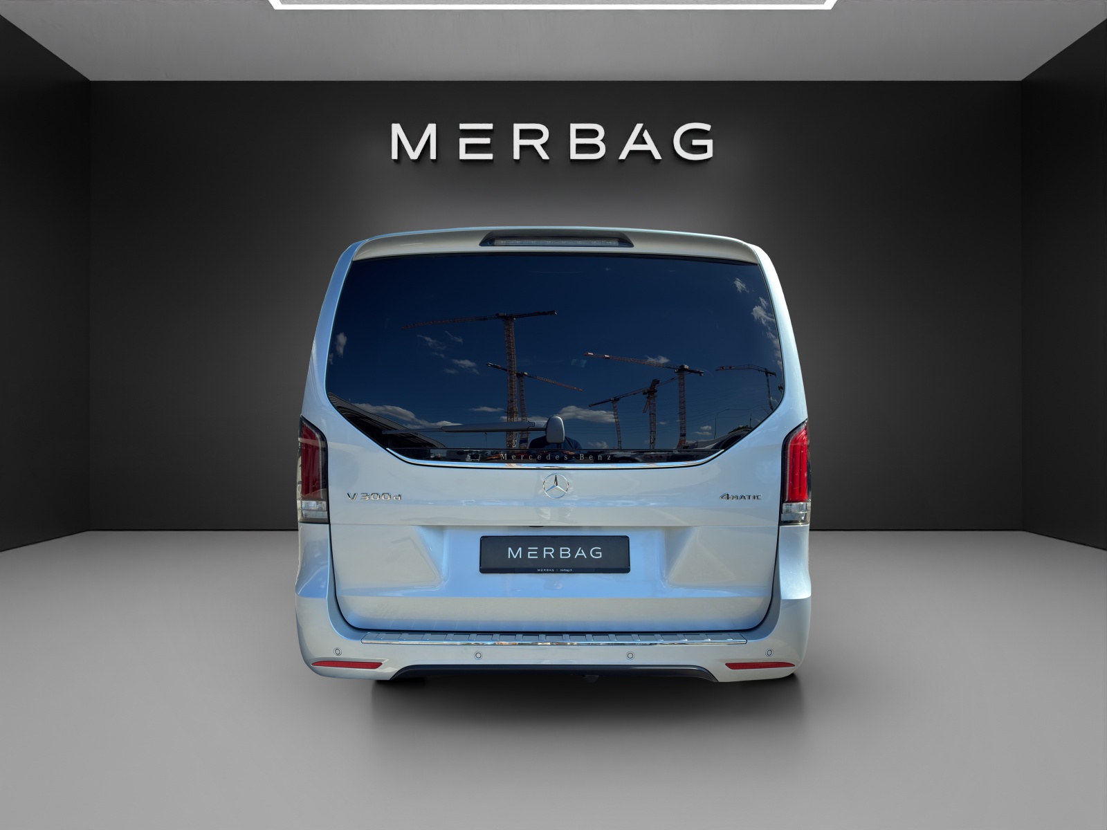 MERCEDES-BENZ V 300 d lang 4Matic Swiss Edition 9G-Tronic-image-4