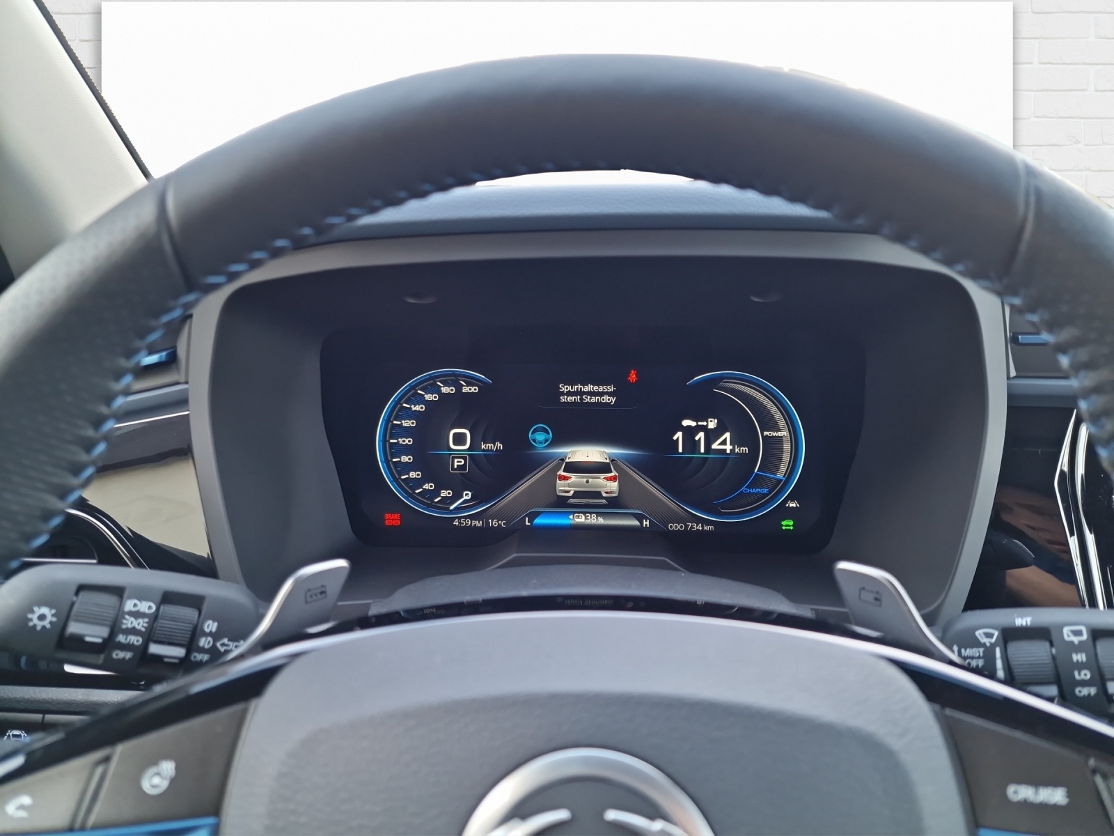 KGM-SsangYong Korando eMotion Bronze-image-10