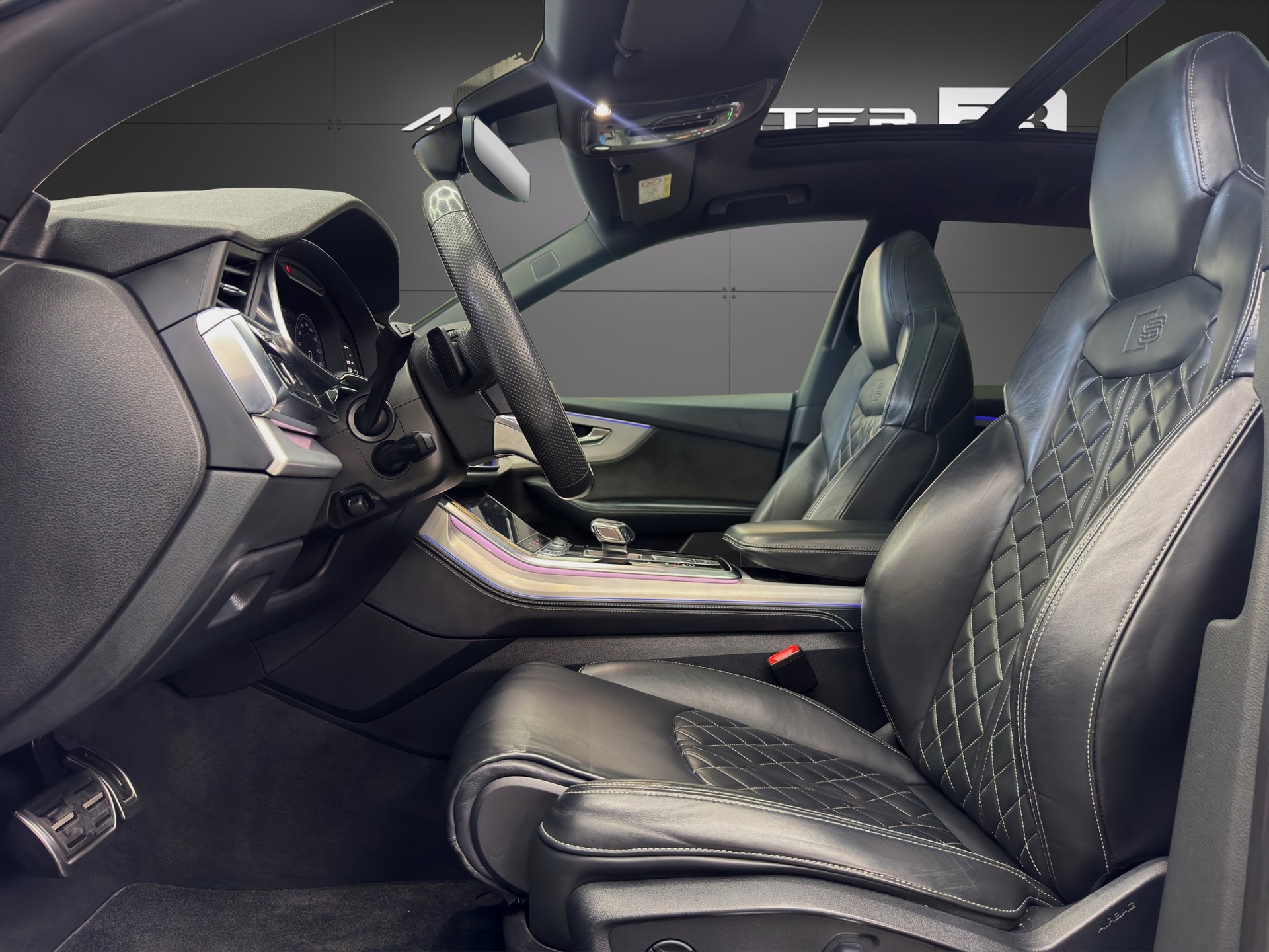AUDI Q8 50 TDI quattro tiptronic-image-8