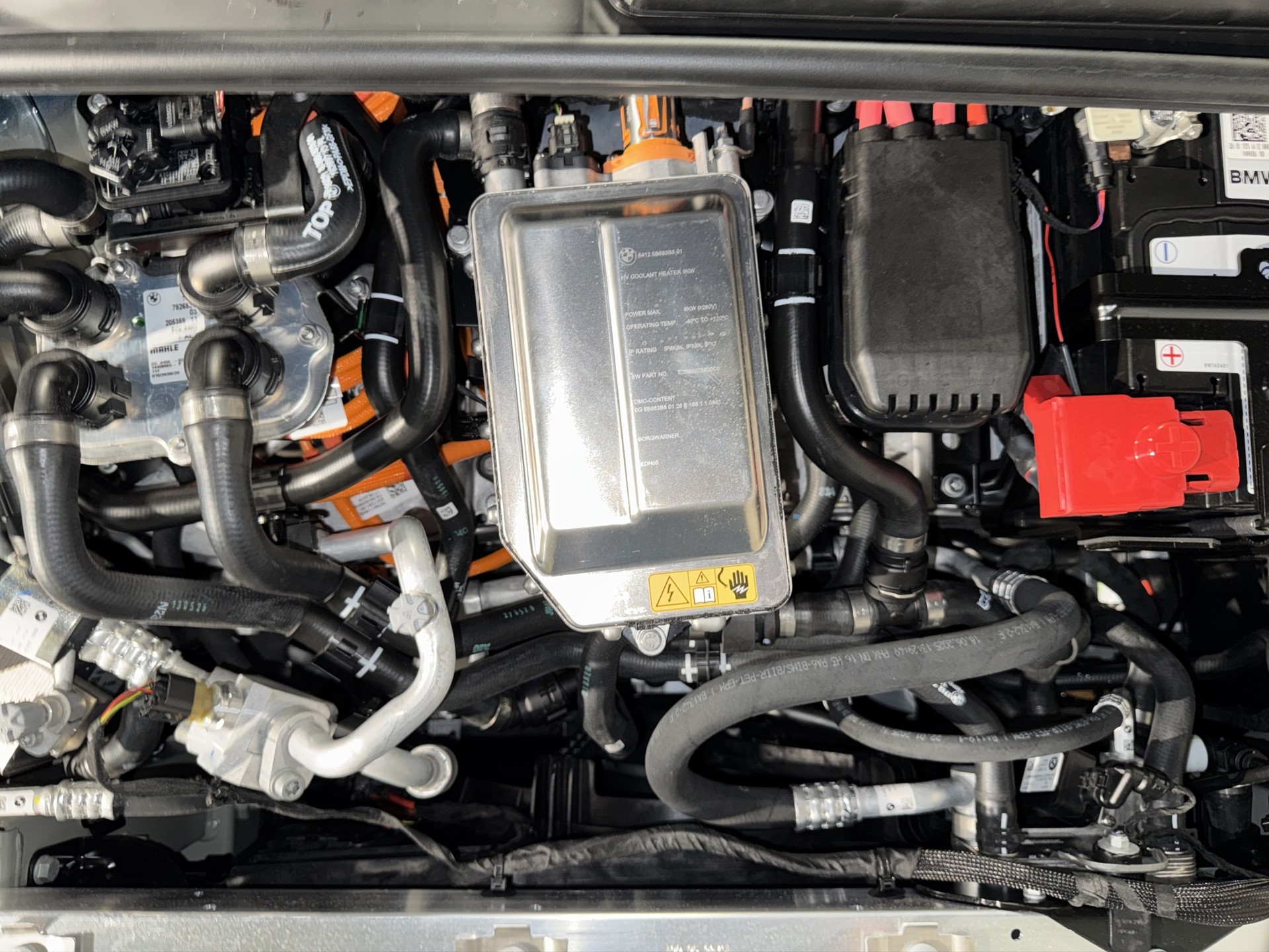 BMW iX xDrive45-image-21