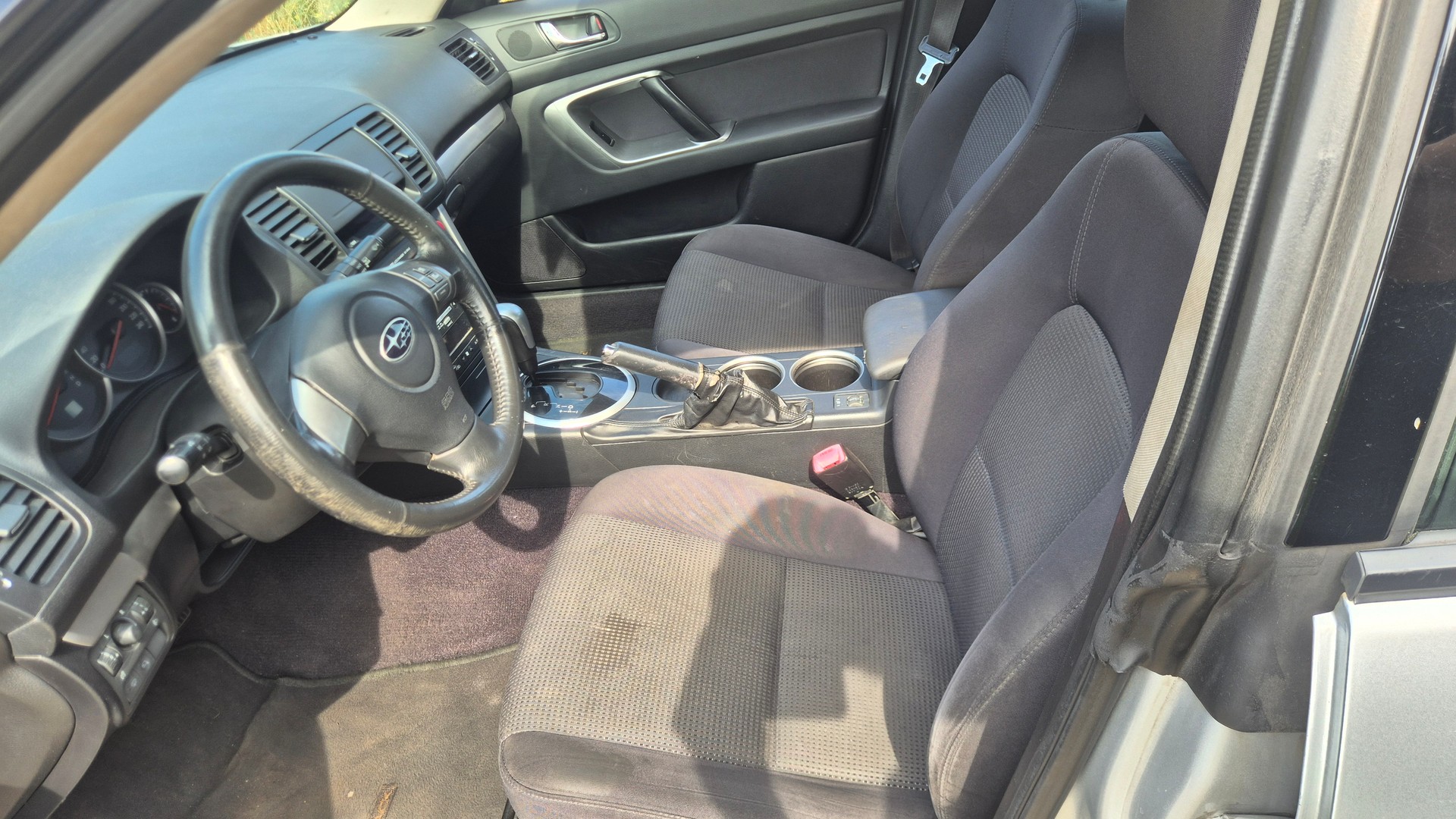 SUBARU Outback 2.5i AWD Comfort De Luxe Automatic-image-4