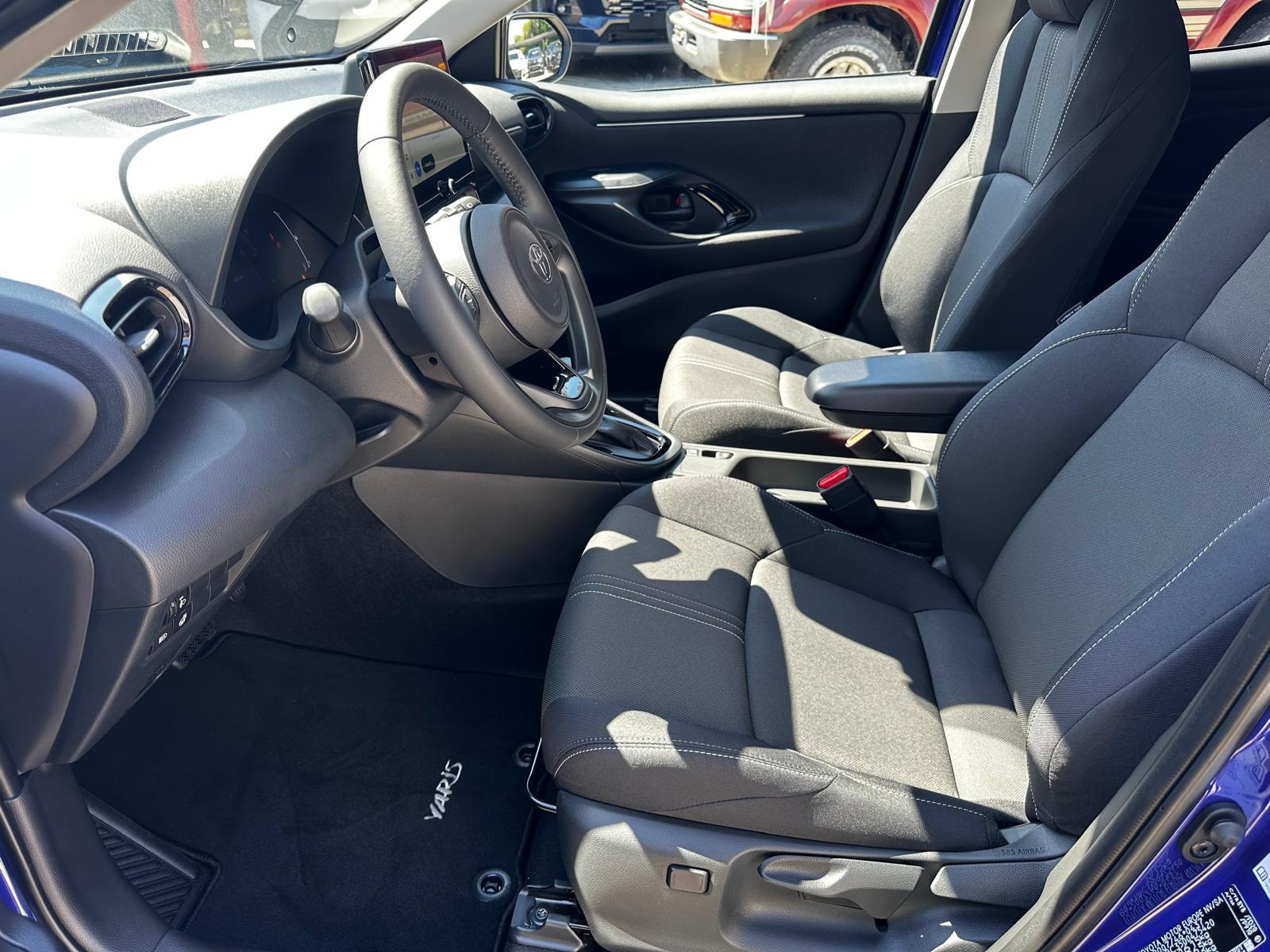 TOYOTA Yaris 1.5 VVT-i HSD Trend-image-8