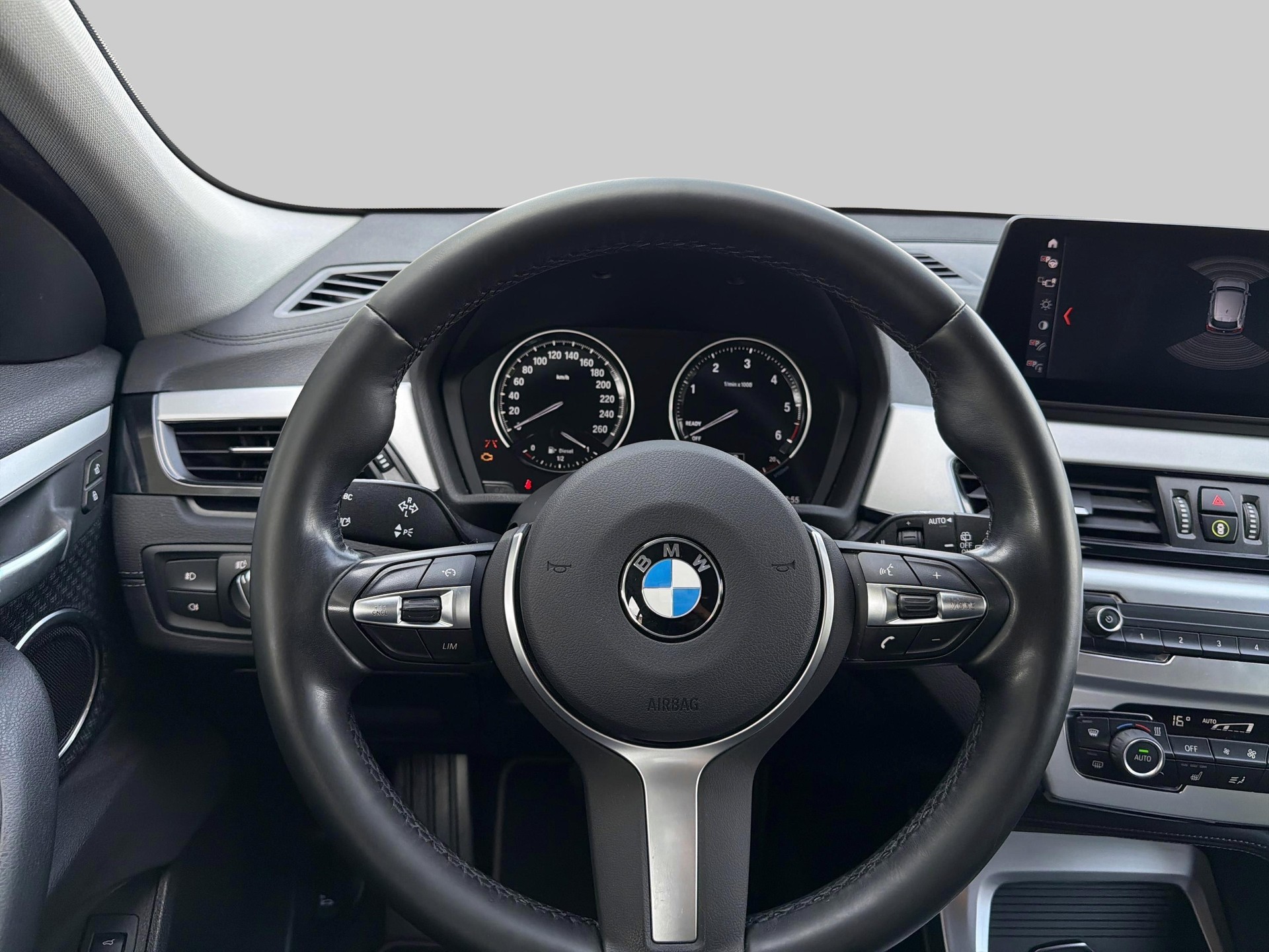 BMW X2 xDrive18d-image-10