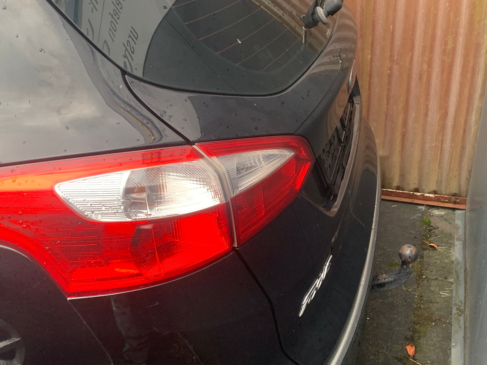 FORD Focus 1.0 SCTi Carving-image-1