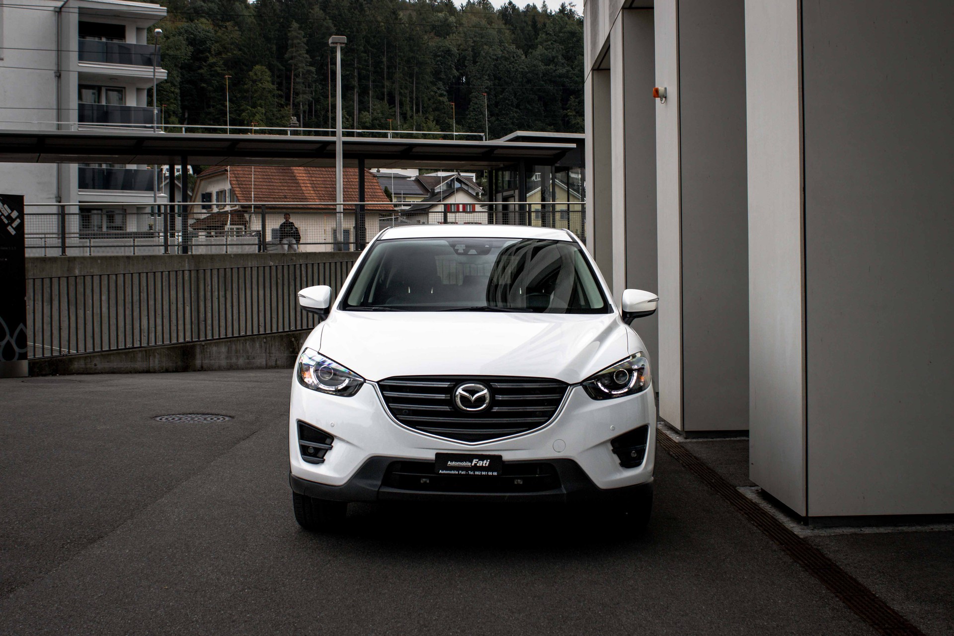 MAZDA CX-5 2.5 Revolution AWD Skyactive-G Automatic-showroom-element-2
