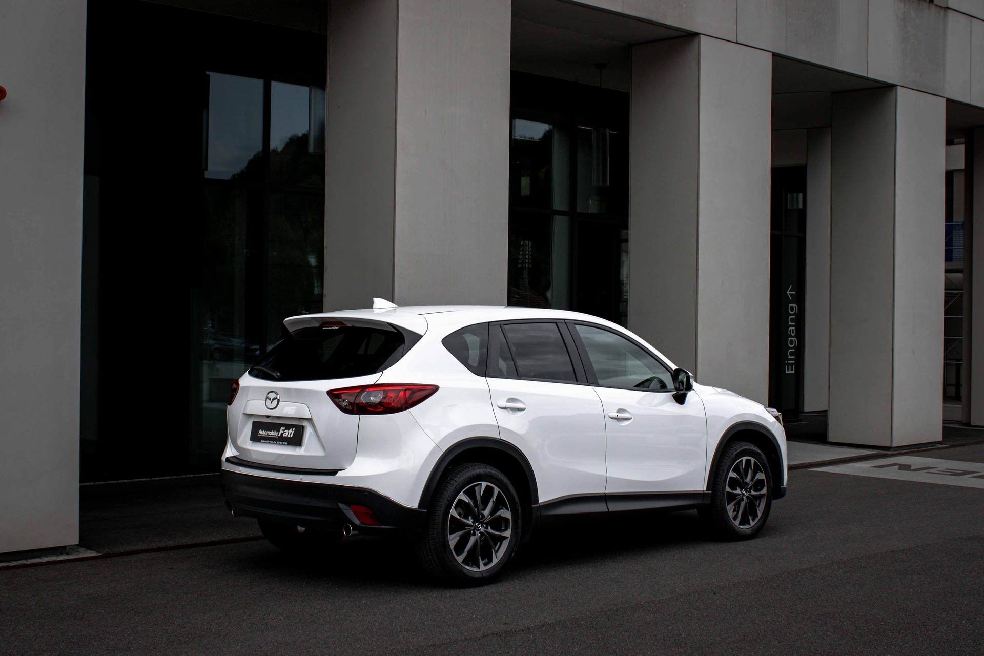 MAZDA CX-5 2.5 Revolution AWD Skyactive-G Automatic-image-6