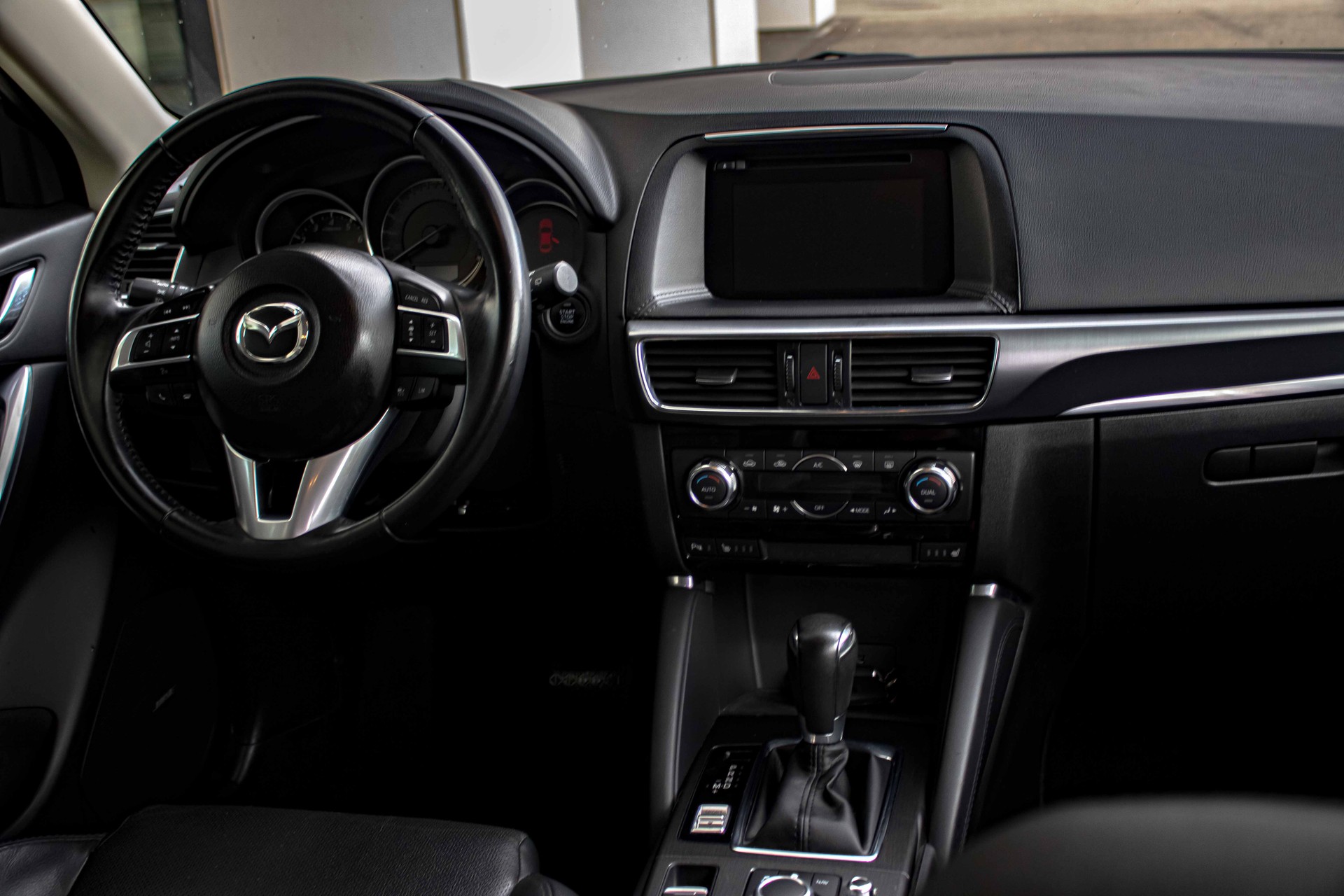 MAZDA CX-5 2.5 Revolution AWD Skyactive-G Automatic-image-10