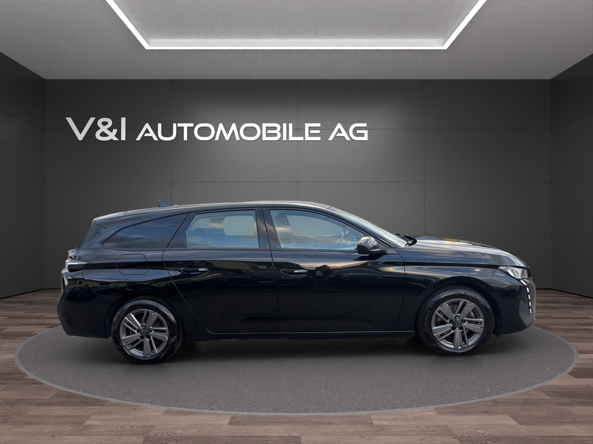 PEUGEOT 308 SW 1.2 Pure Tech Active Pack EAT8-image-5