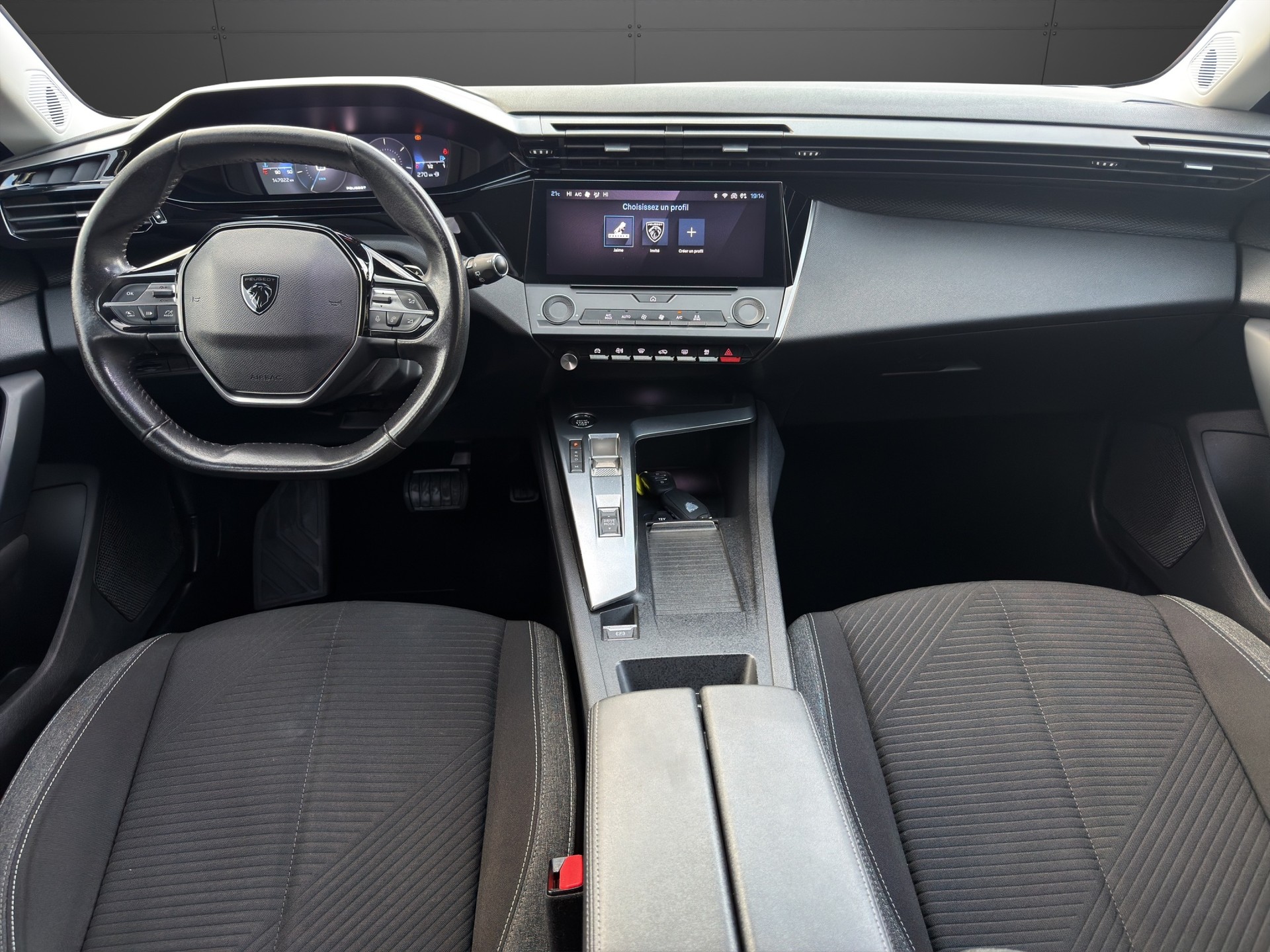 PEUGEOT 308 SW 1.2 Pure Tech Active Pack EAT8-image-9
