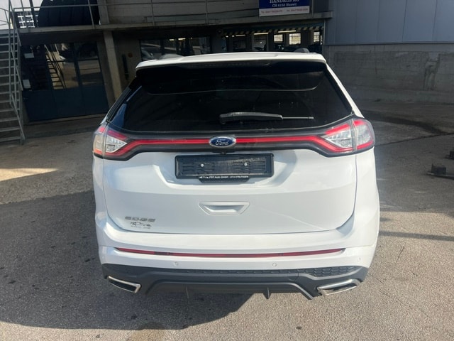 FORD Edge 2.0 TDCi ST-Line 4WD PowerShift-image-11