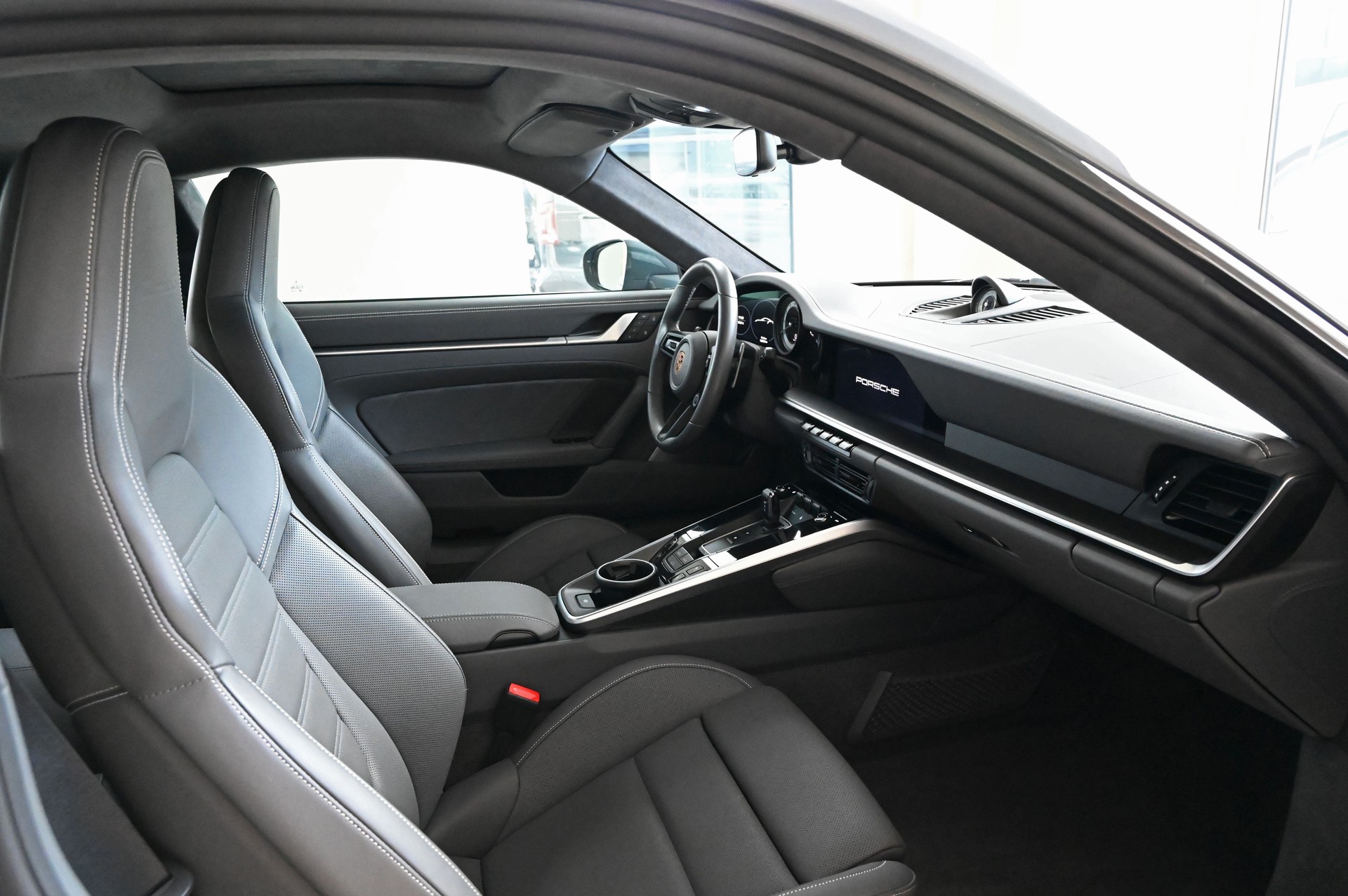 PORSCHE 911 Turbo S PDK-image-28