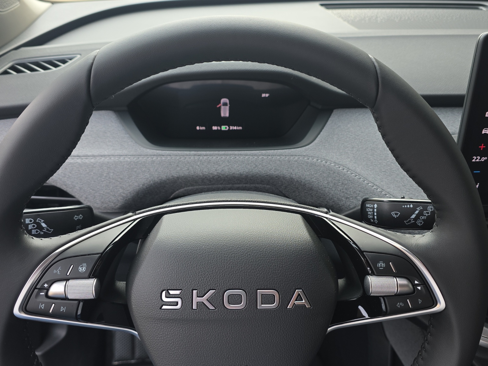 SKODA Enyaq 85x Dynamic 4x4-image-6