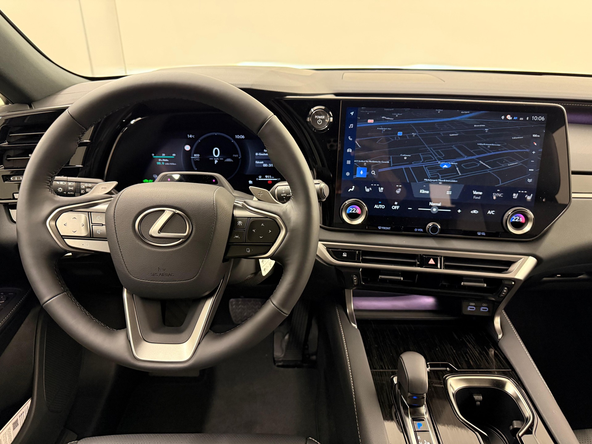 LEXUS RX 450h+ F-Line-image-7