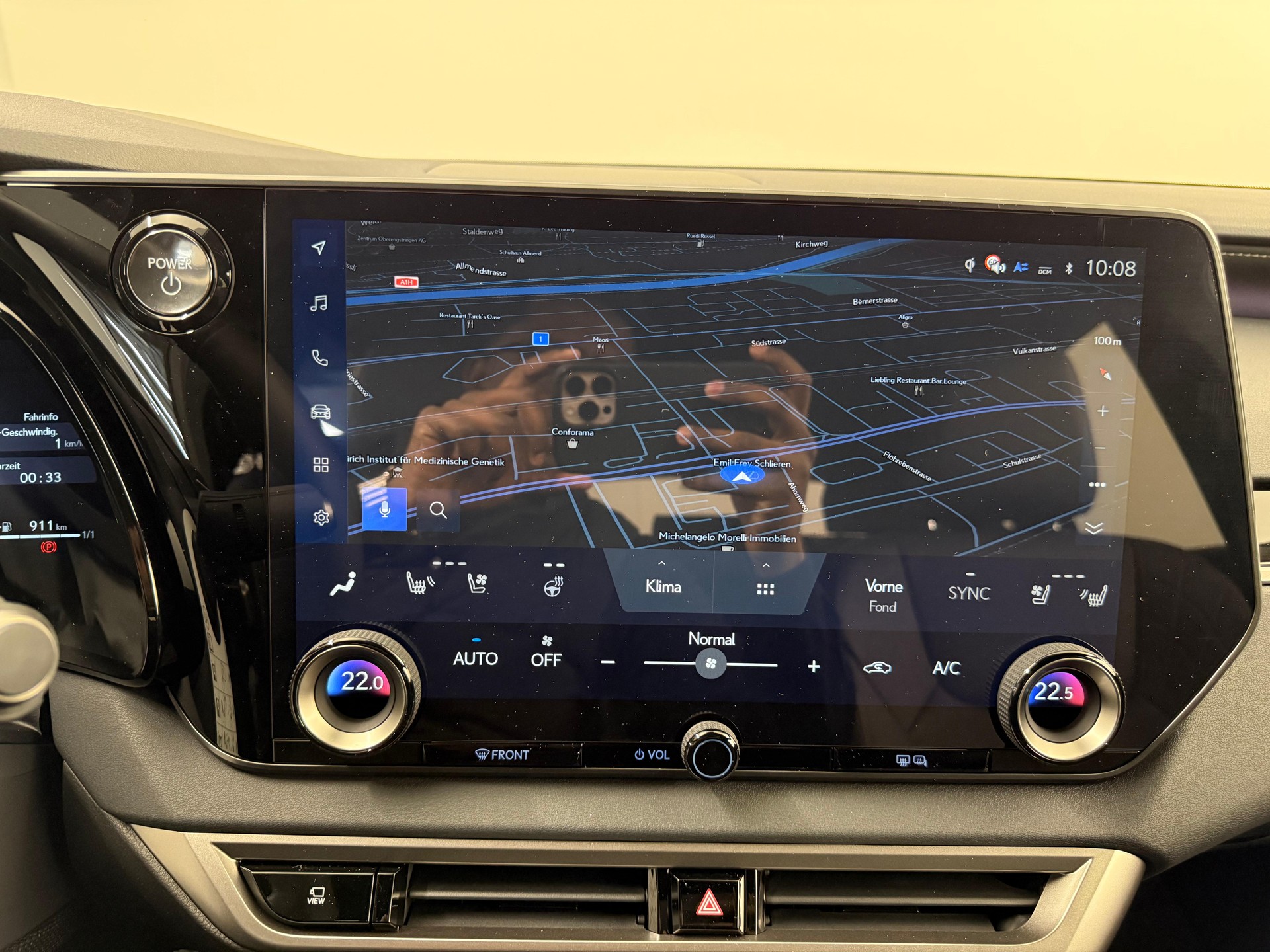 LEXUS RX 450h+ F-Line-image-8
