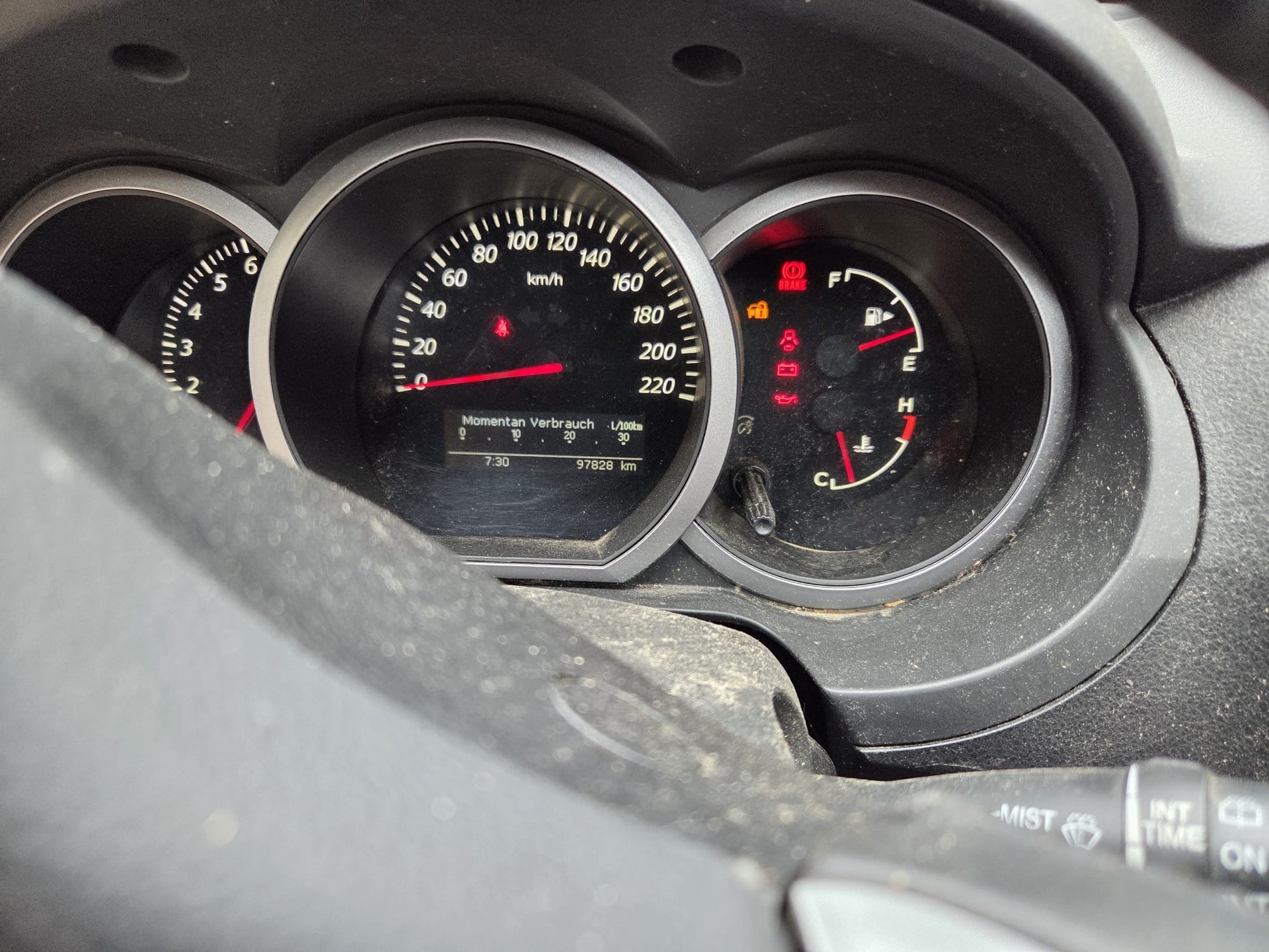 SUZUKI Grand Vitara 2.4 16V GL Top-image-4