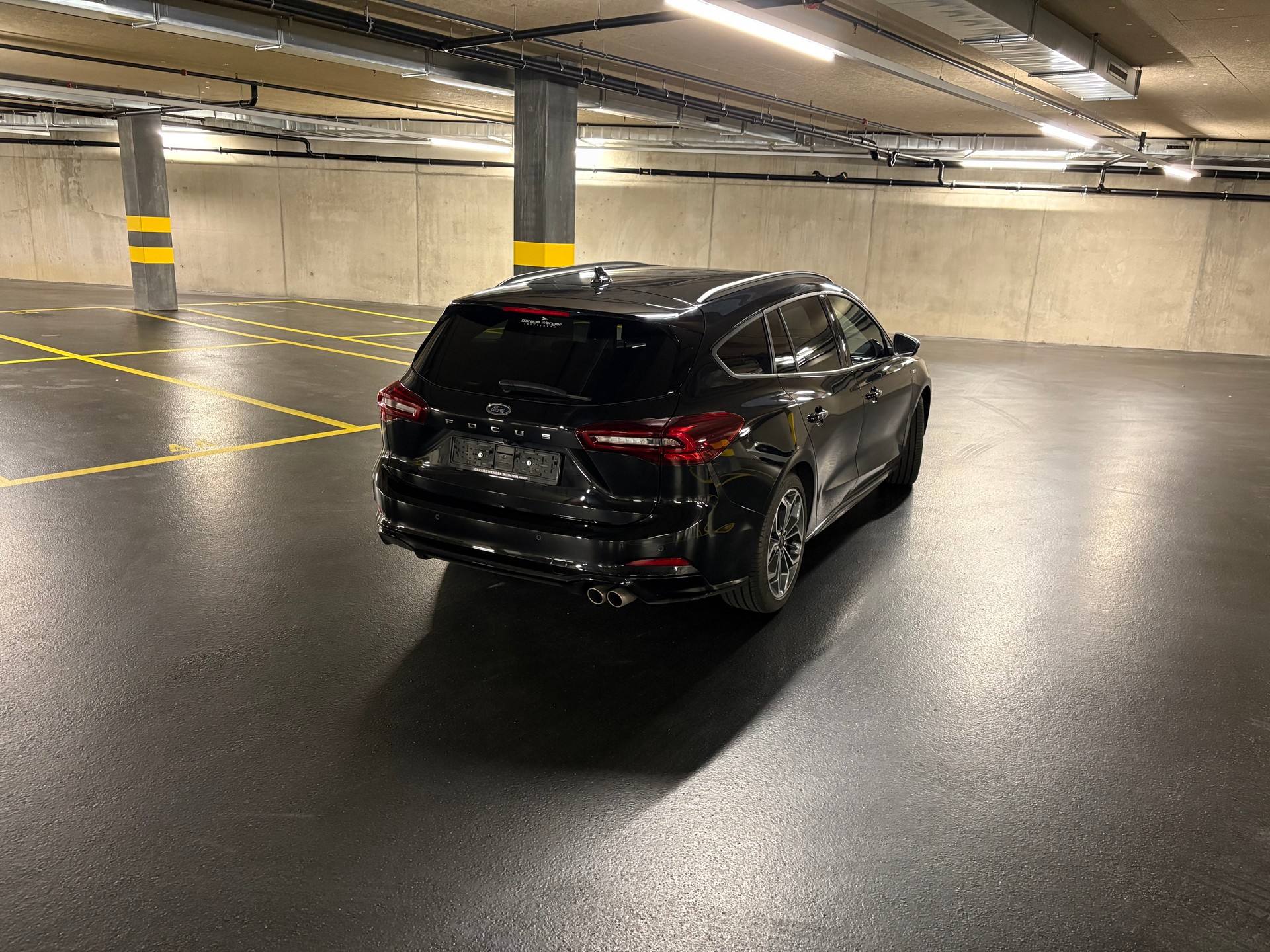 FORD Station Wagon 1.0i EcoB Hybrid St-Line X-image-1