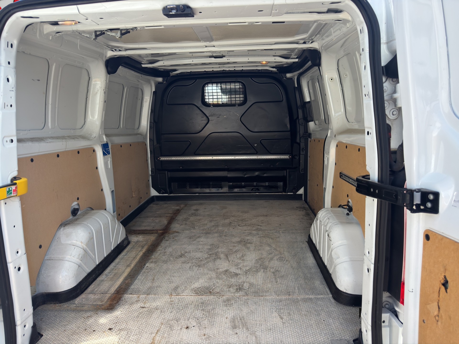 FORD Transit Custom Van 280 L1H1Trend-image-9