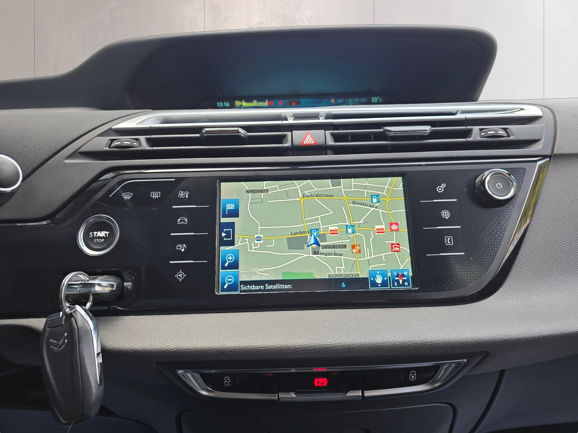 CITROEN Grand C4 Picasso 2.0 BlueHDi Intensive Automatic-image-13