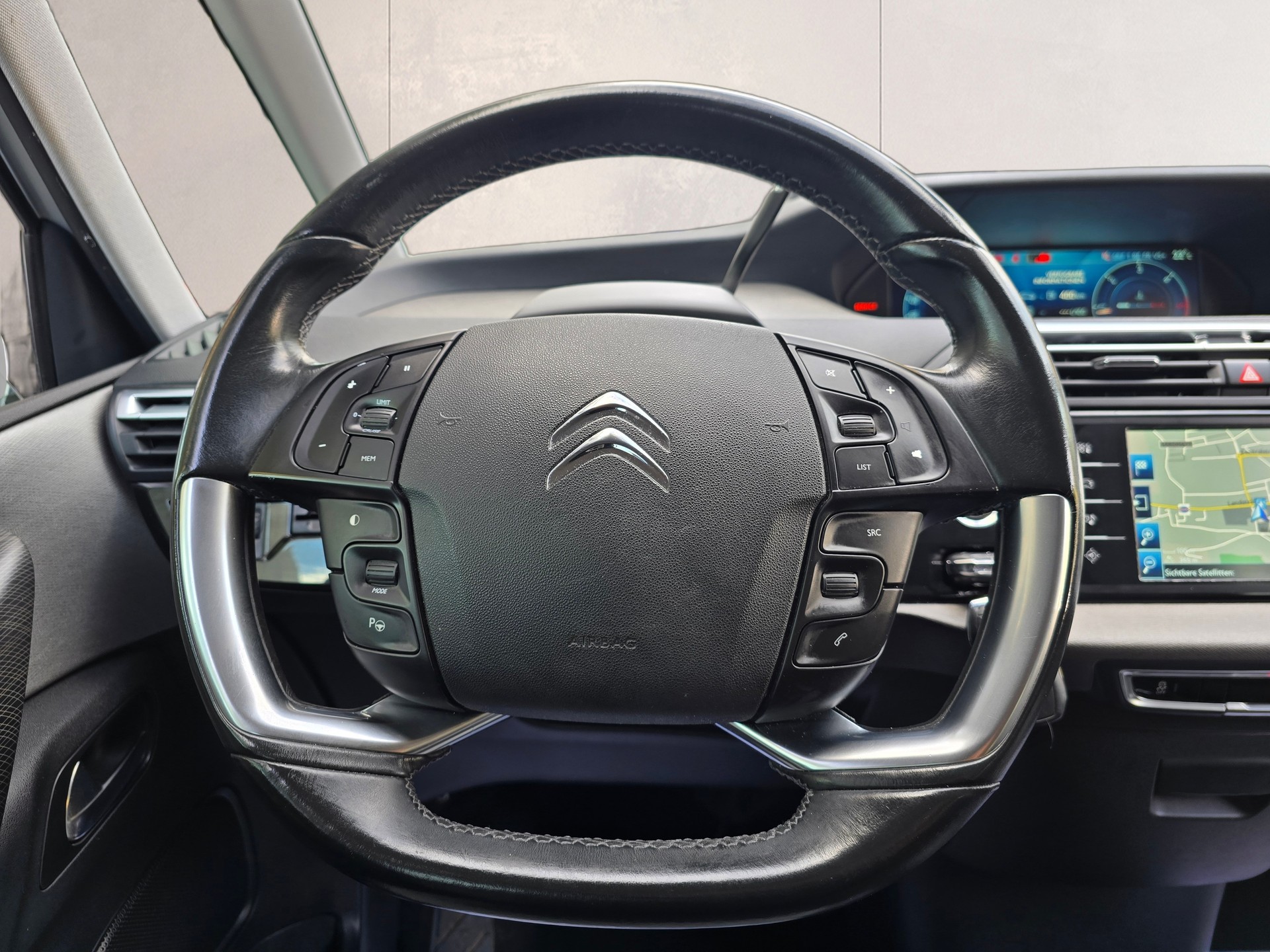 CITROEN Grand C4 Picasso 2.0 BlueHDi Intensive Automatic-image-12