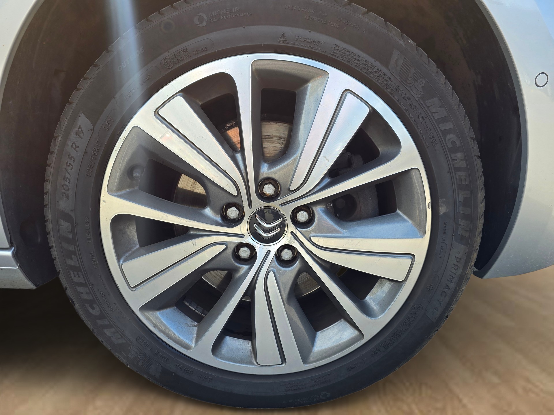 CITROEN Grand C4 Picasso 2.0 BlueHDi Intensive Automatic-image-24
