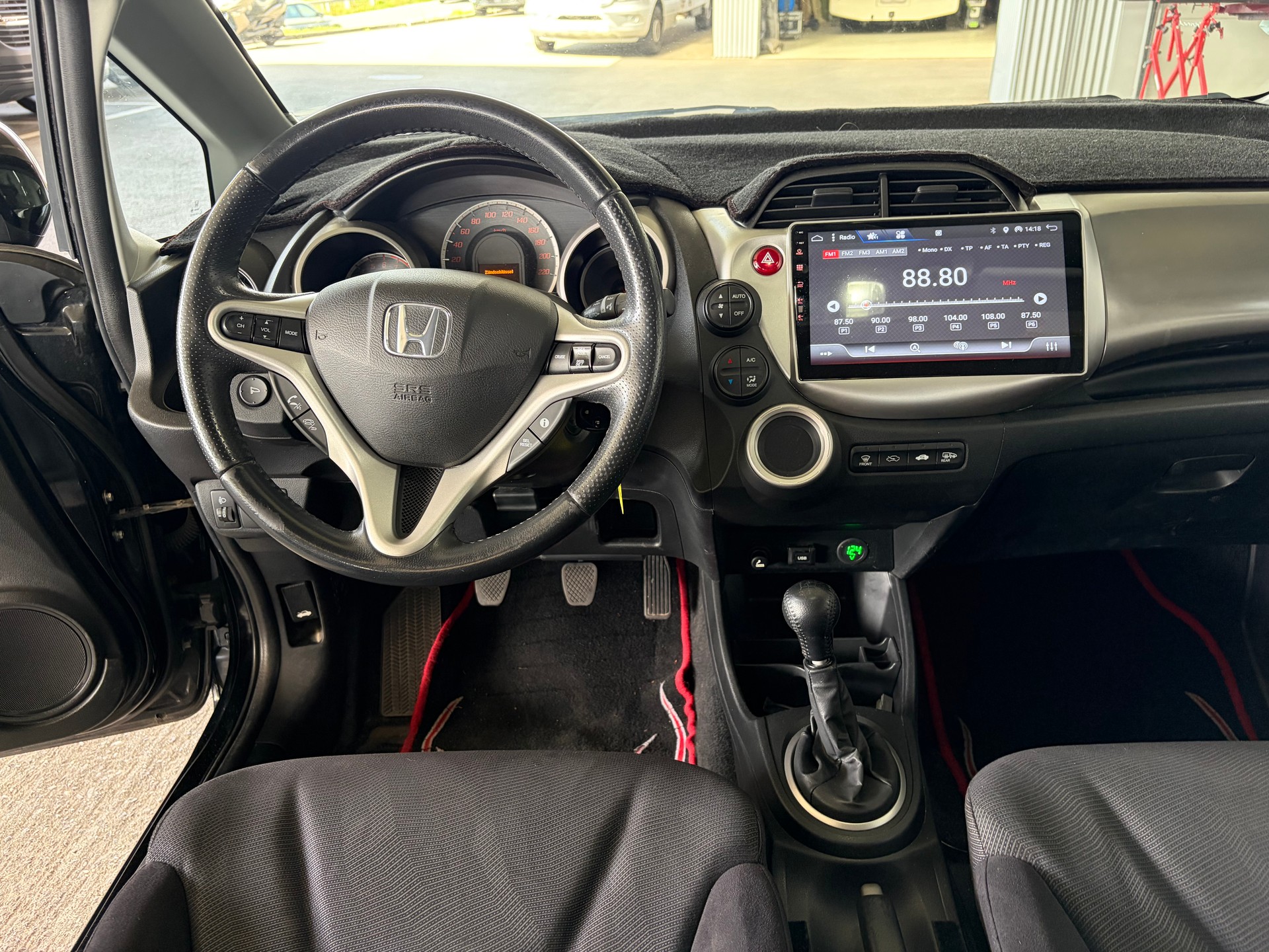 HONDA Jazz 1.4i Elegance-image-3