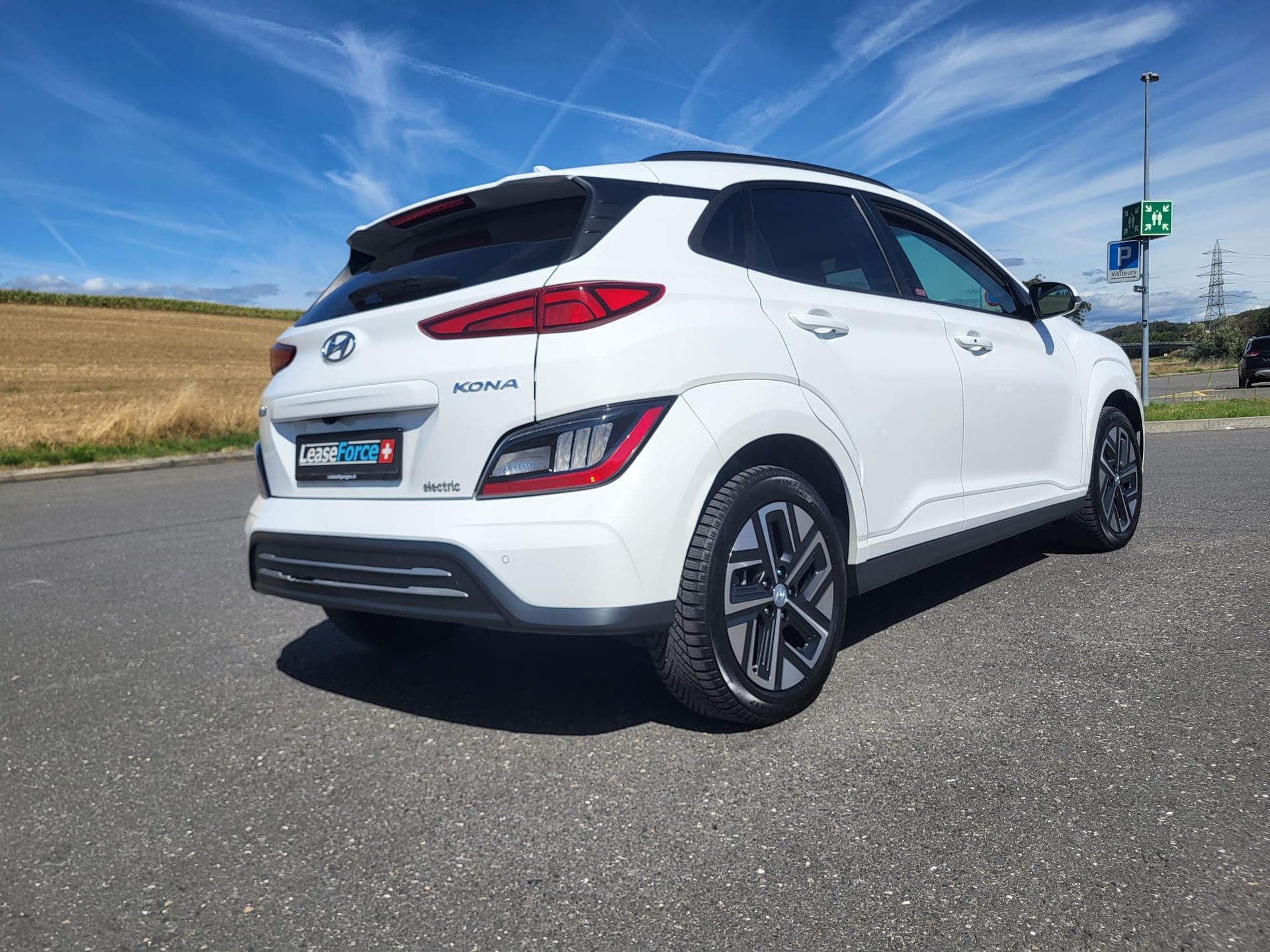 HYUNDAI Kona EV Amplia-image-13