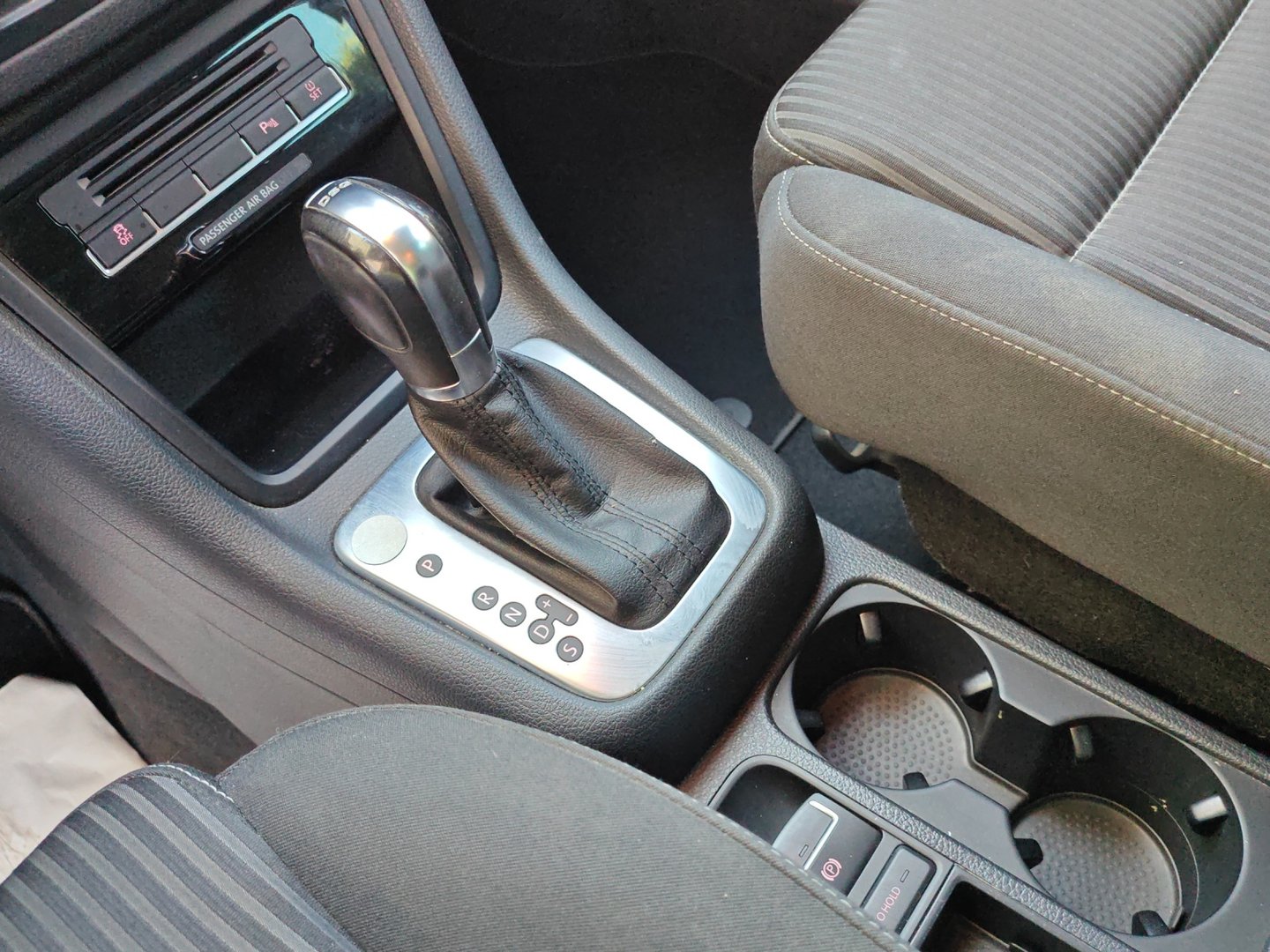 SEAT Alhambra 2.0 TSI Style DSG – légèrement grêlé – 7 places, PDC av/ar [Expertisé + Garantie 12 mois]-image-16