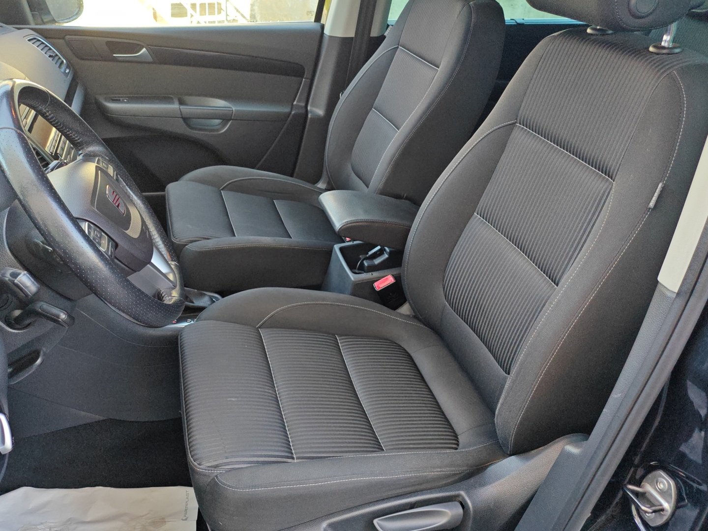 SEAT Alhambra 2.0 TSI Style DSG – légèrement grêlé – 7 places, PDC av/ar [Expertisé + Garantie 12 mois]-image-13