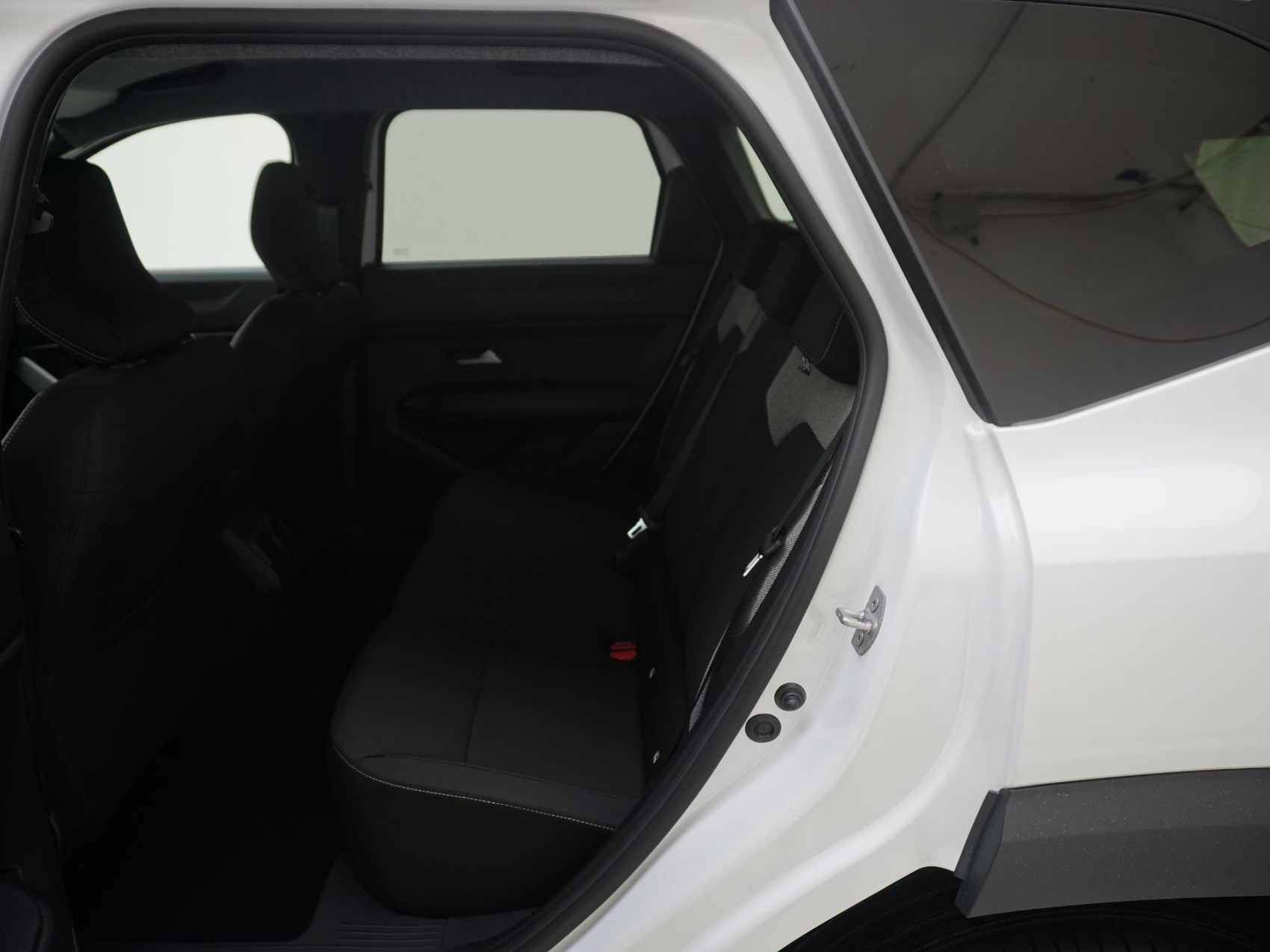 DACIA Bigster 1.2 Hybrid Journey 4x4-image-14