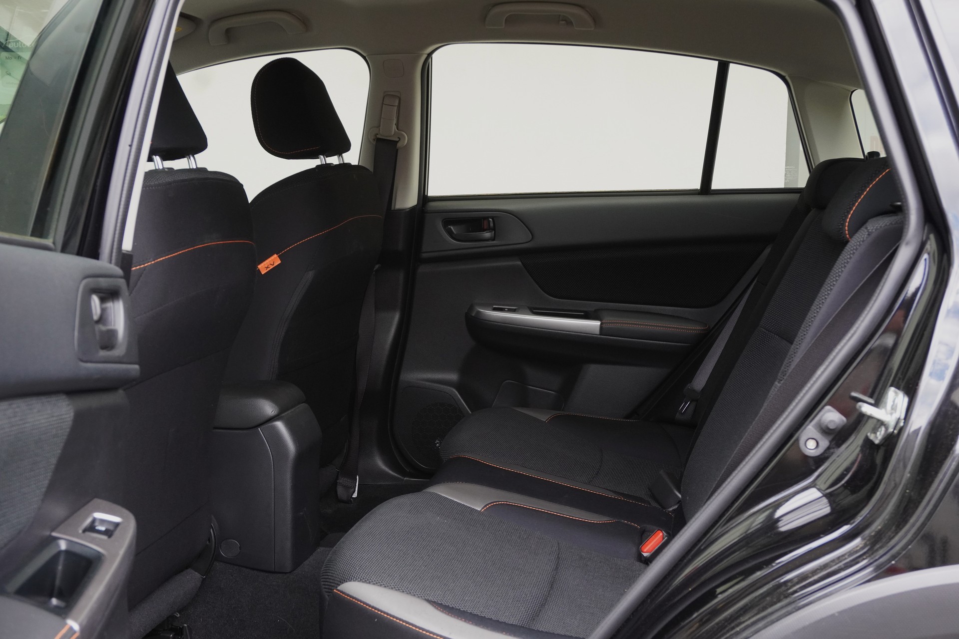 SUBARU XV 1.6 Swiss One AWD CVT-image-13