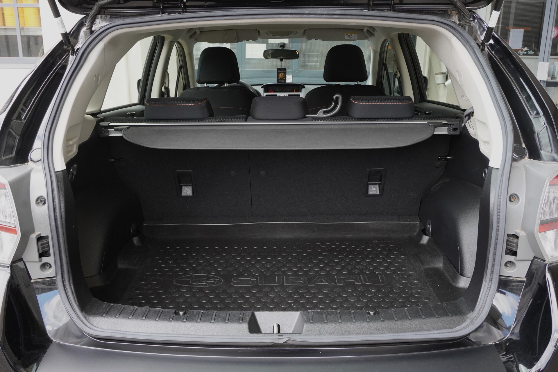 SUBARU XV 1.6 Swiss One AWD CVT-image-14
