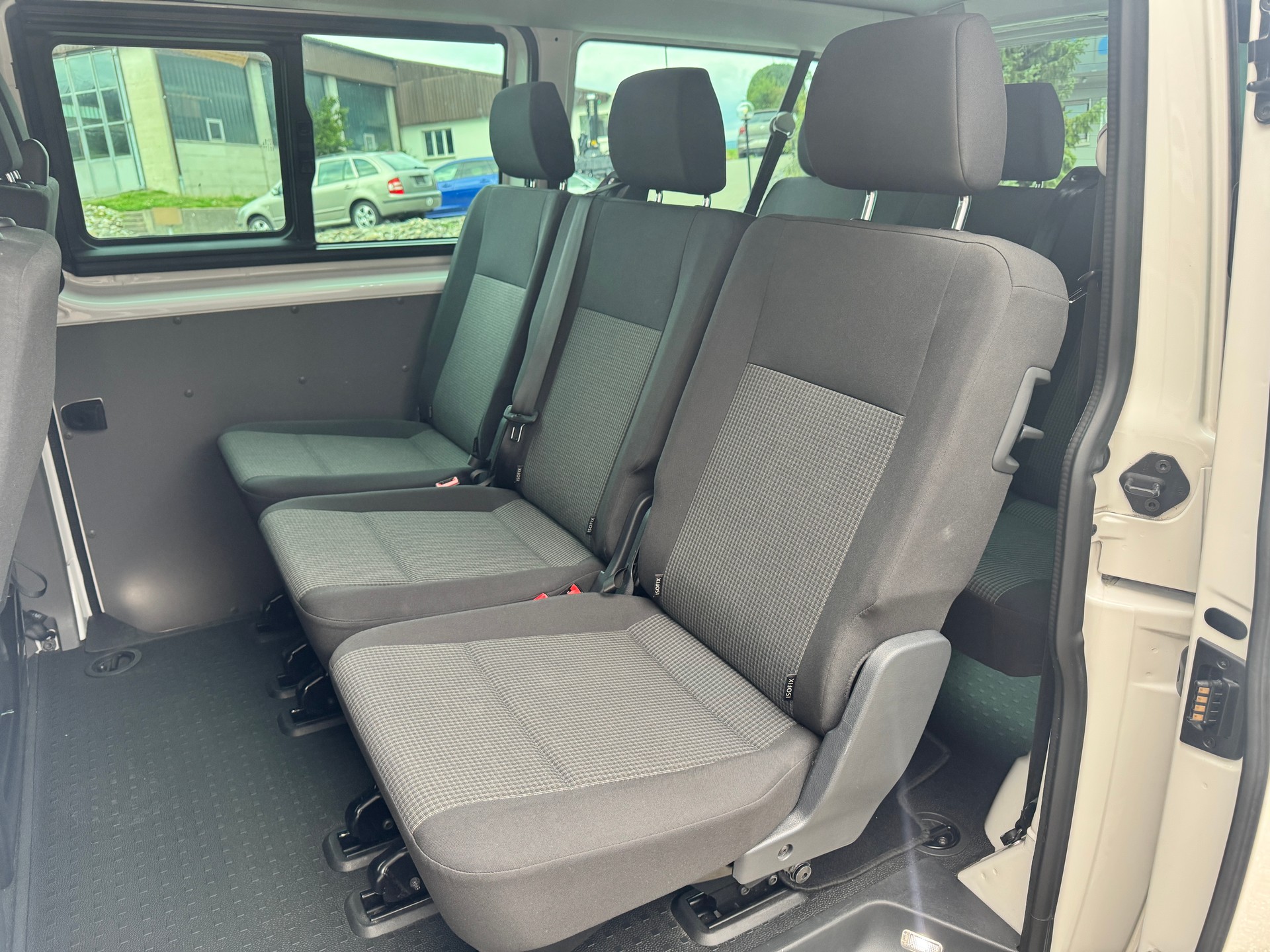 VW T6.1-image-8