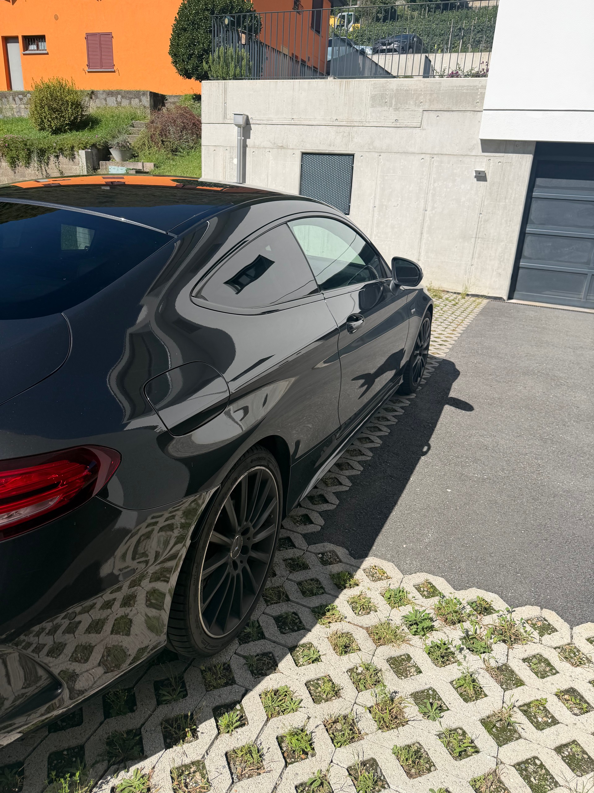 MERCEDES-BENZ C 43 AMG 4matic coupe-image-3