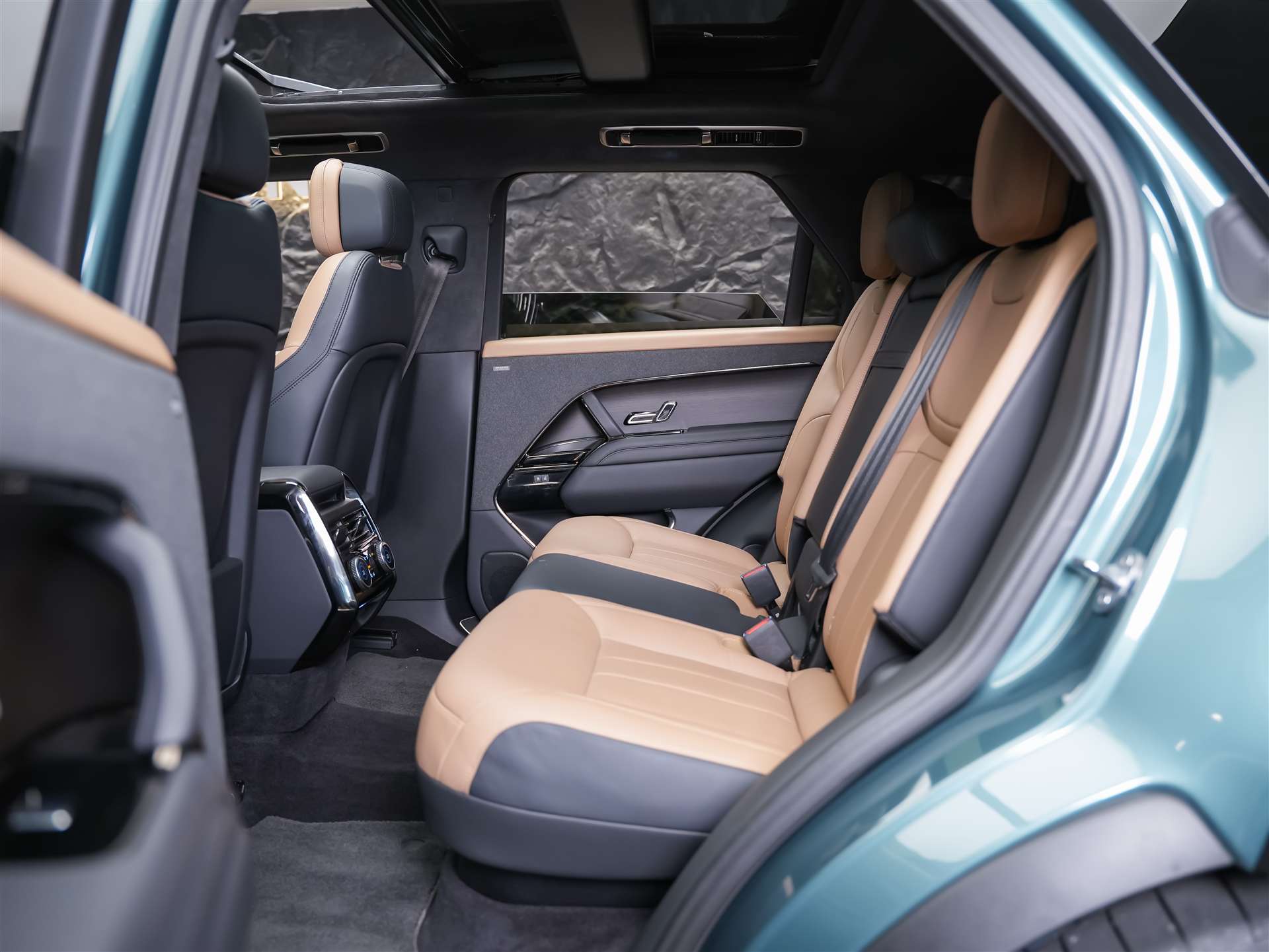 LAND ROVER Range Rover Sport P510e 3.0 Si6 PHEV Autobiography Automatic *24" Felgen*Massage*Panorama*Sitzbelüftung*Head-Up*Luftfederung*-image-13