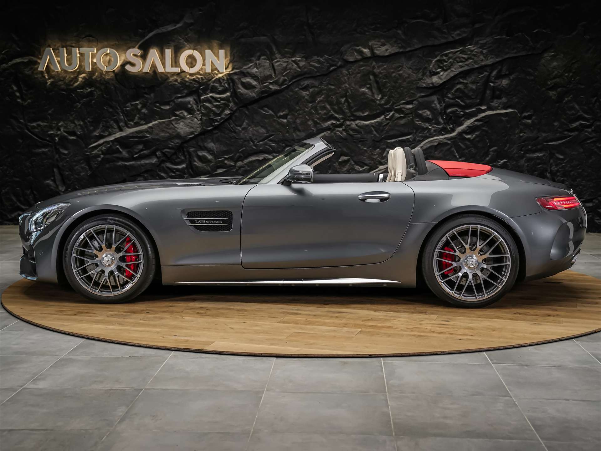 MERCEDES-BENZ AMG GT C Roadster Speedshift DCT-showroom-element-2