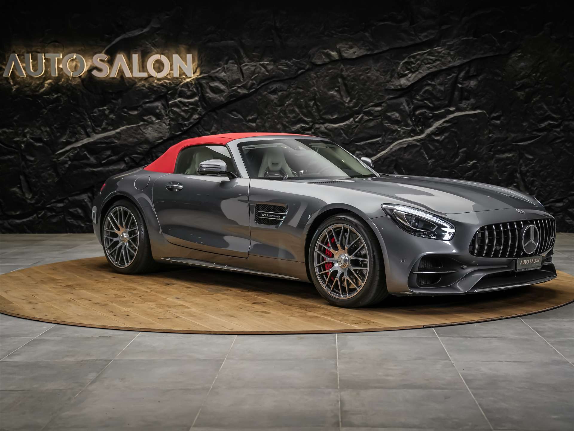 MERCEDES-BENZ AMG GT C Roadster Speedshift DCT-image-11