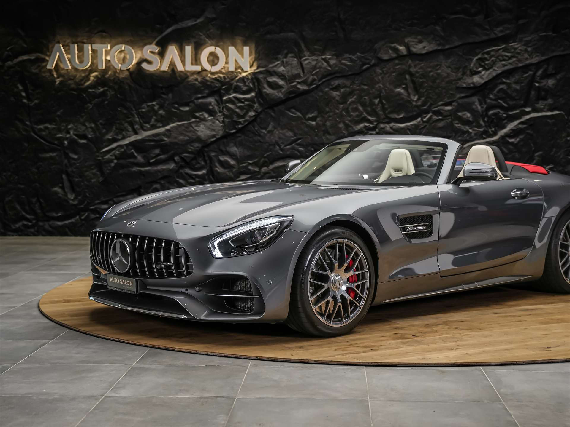 MERCEDES-BENZ AMG GT C Roadster Speedshift DCT-image-18