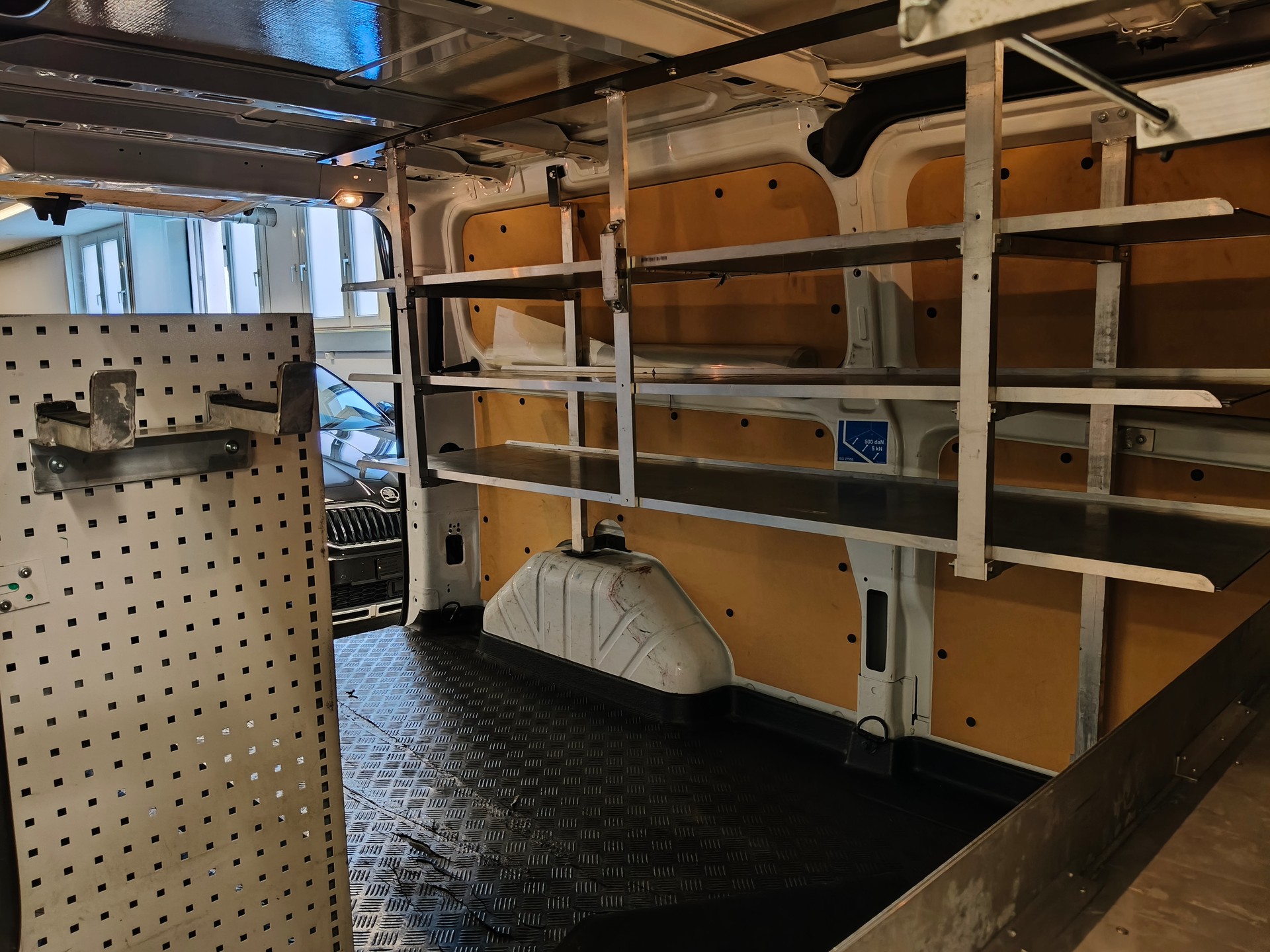 FORD Transit Custom Van 290 L2H1 Ambiente-image-17