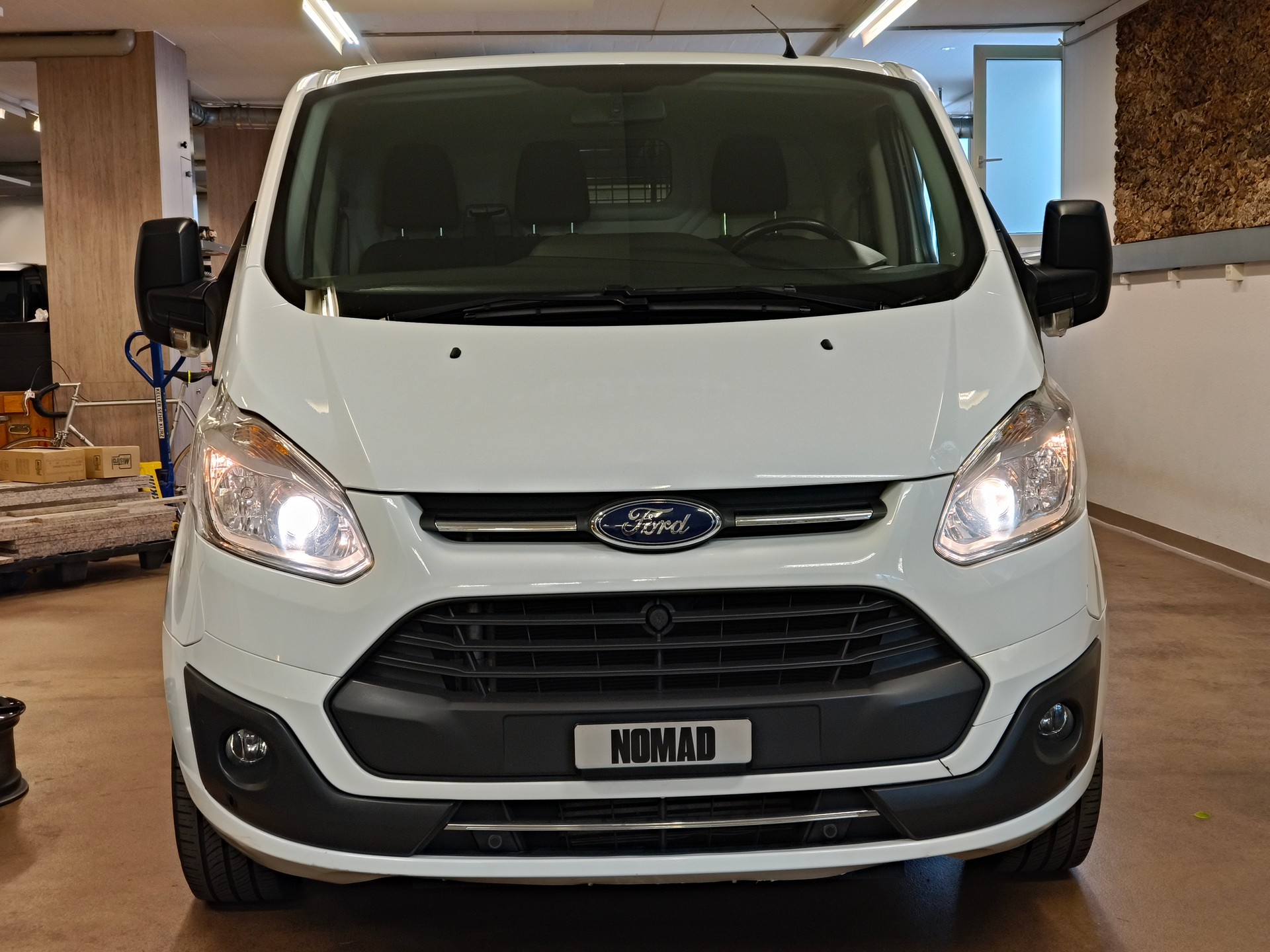 FORD Transit Custom Van 290 L2H1 Ambiente-image-2