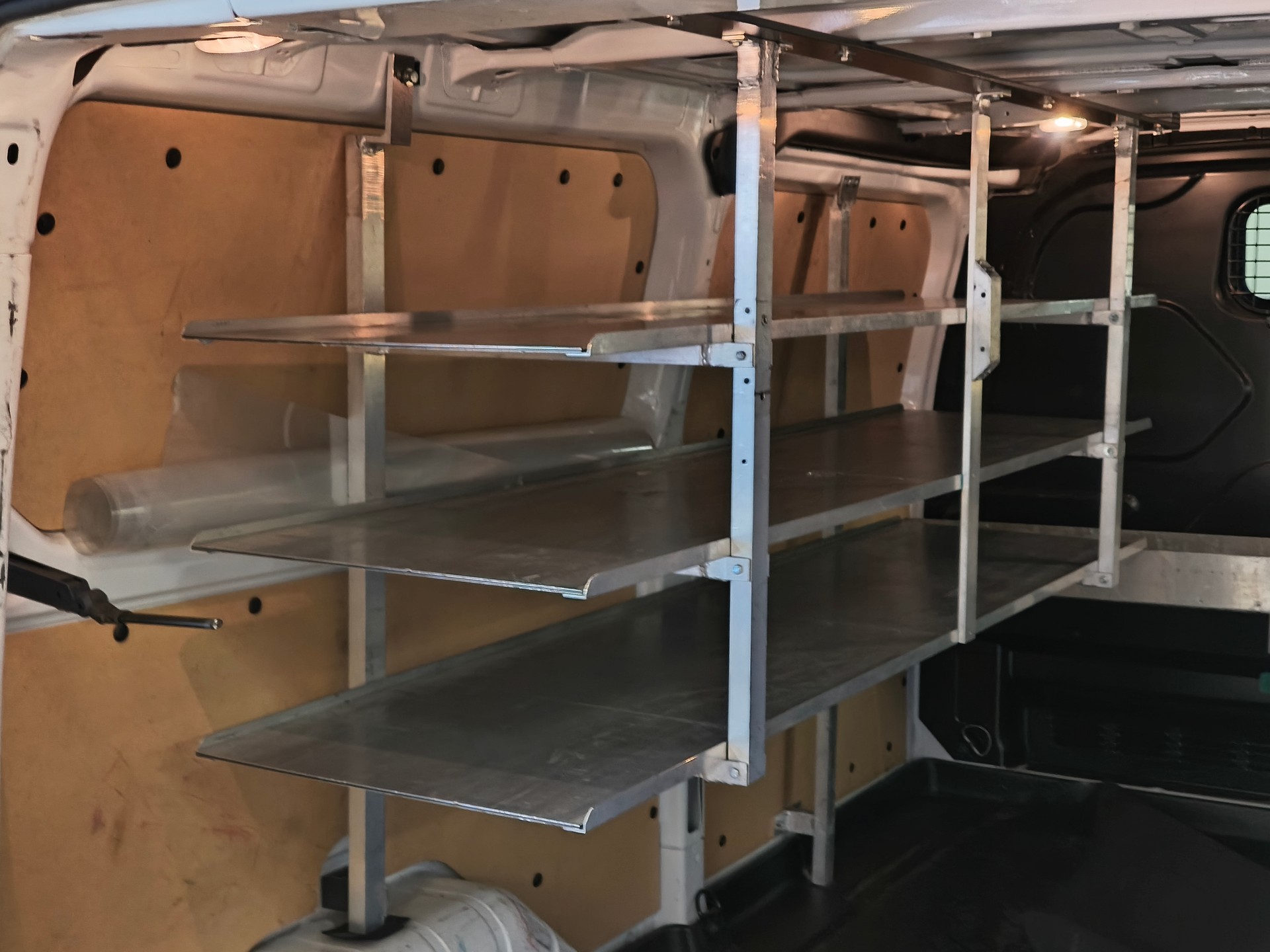 FORD Transit Custom Van 290 L2H1 Ambiente-image-13