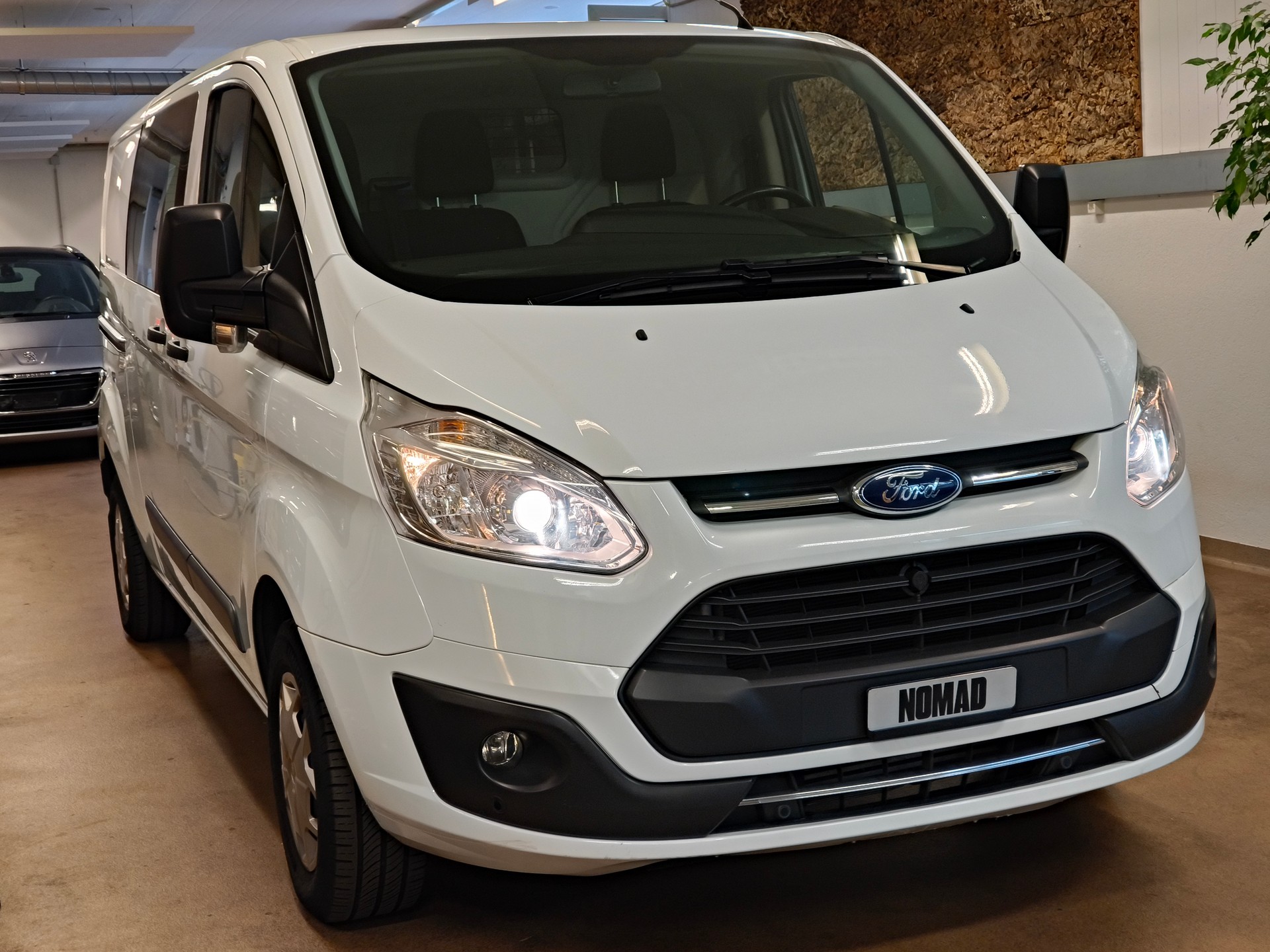 FORD Transit Custom Van 290 L2H1 Ambiente-image-3