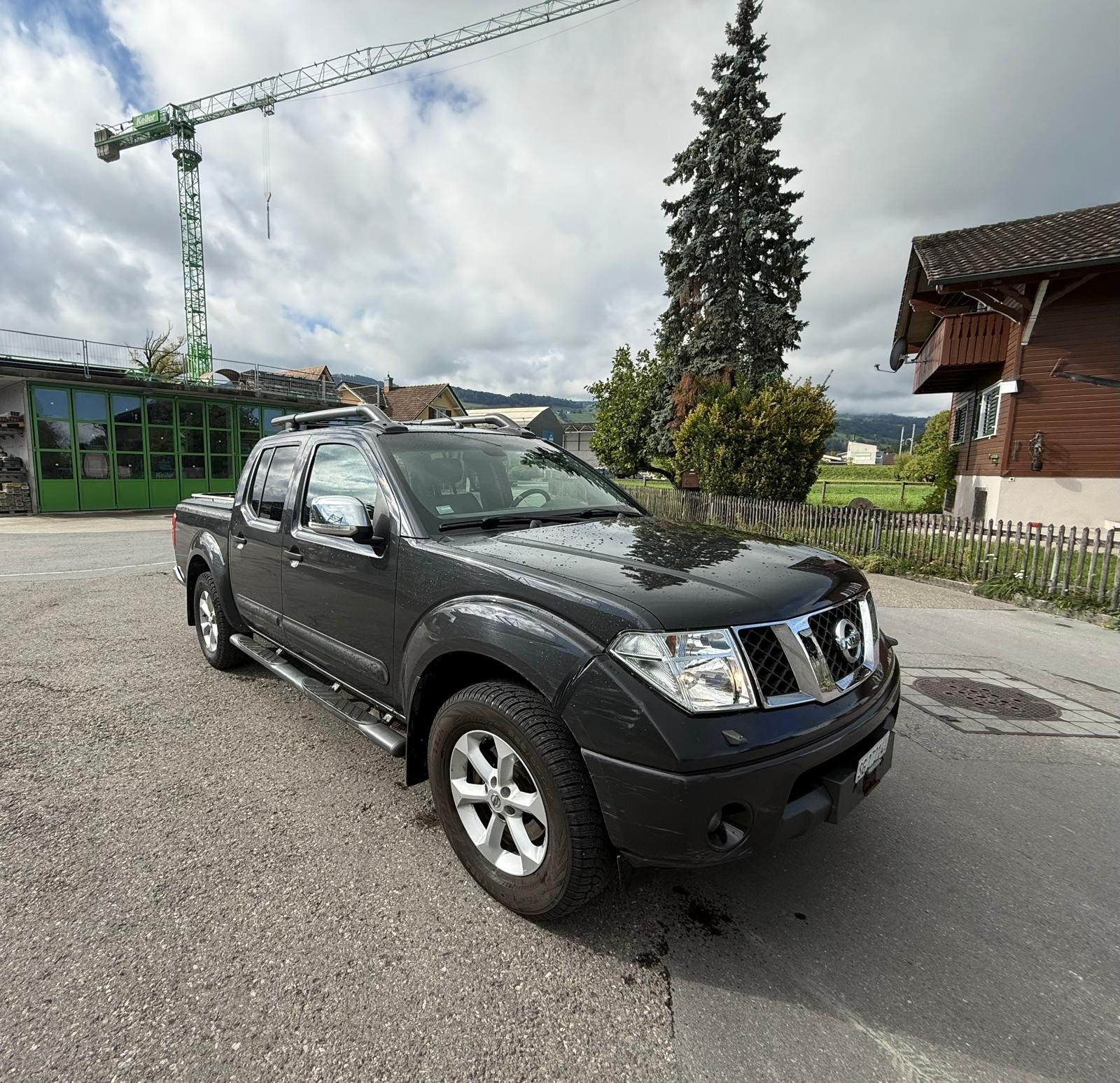 NISSAN Navara Double Cab Platinum 2.5 dCi 4WD-image-0